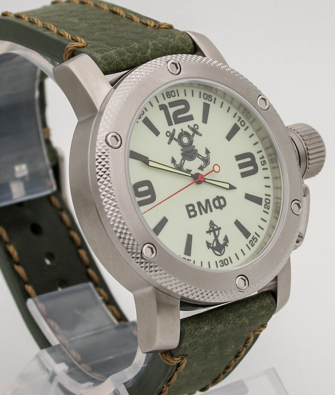 Часы ВМФ(с якорем) механизм Восток 2415.01