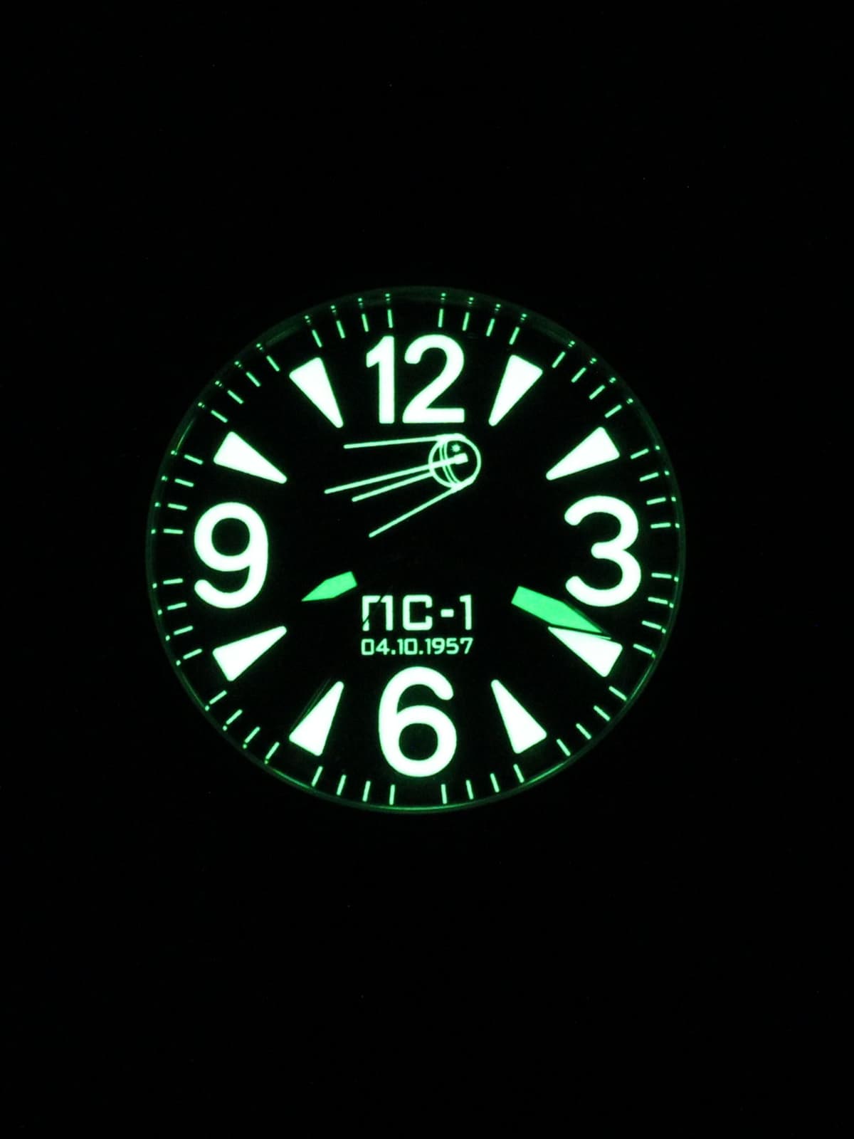 Часы "Простейший Спутник-1" механические (Восток 2409) 11.124.01