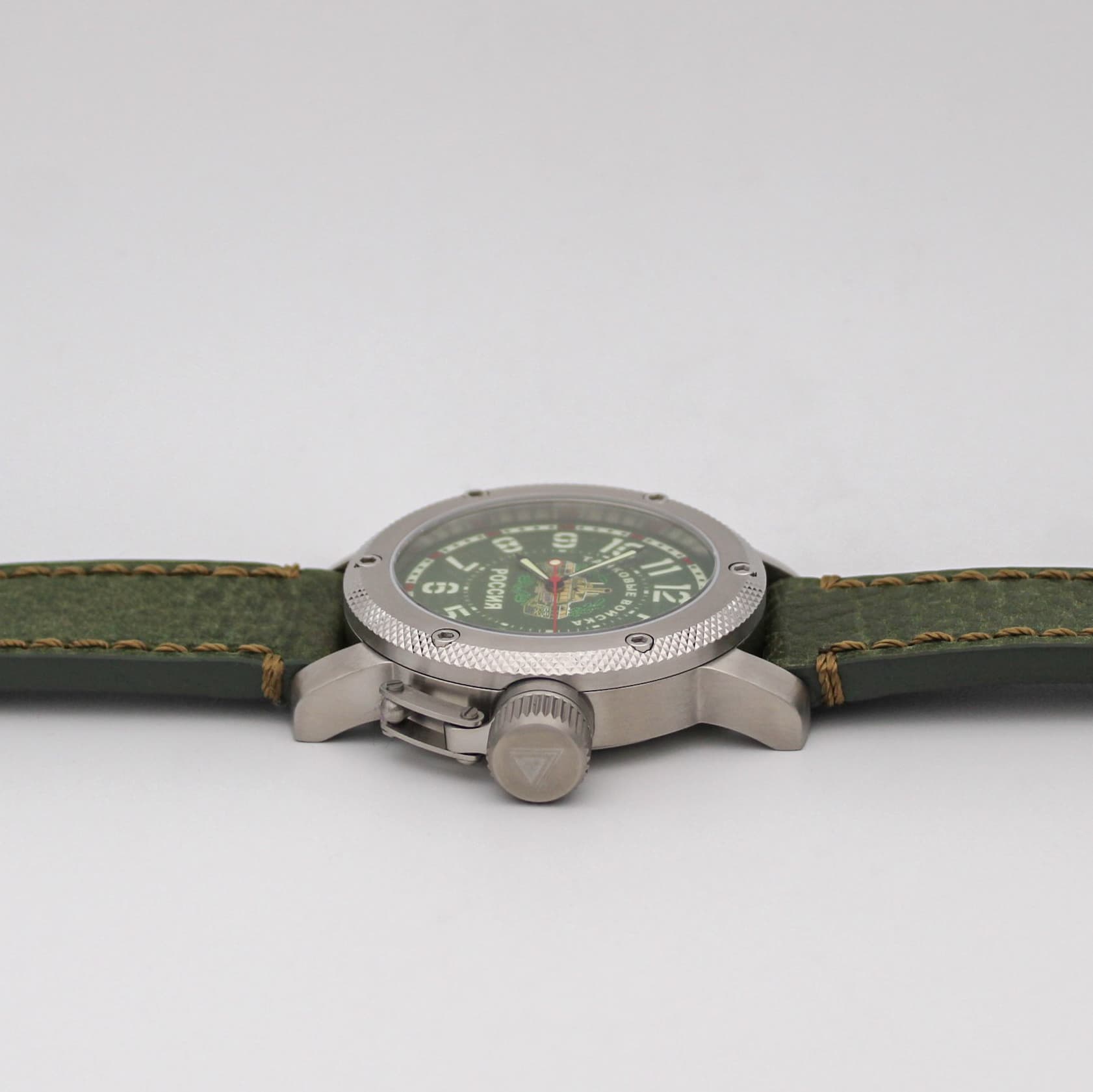 Часы Танковые войска РОССИЯ, механизм Восток 2415.01