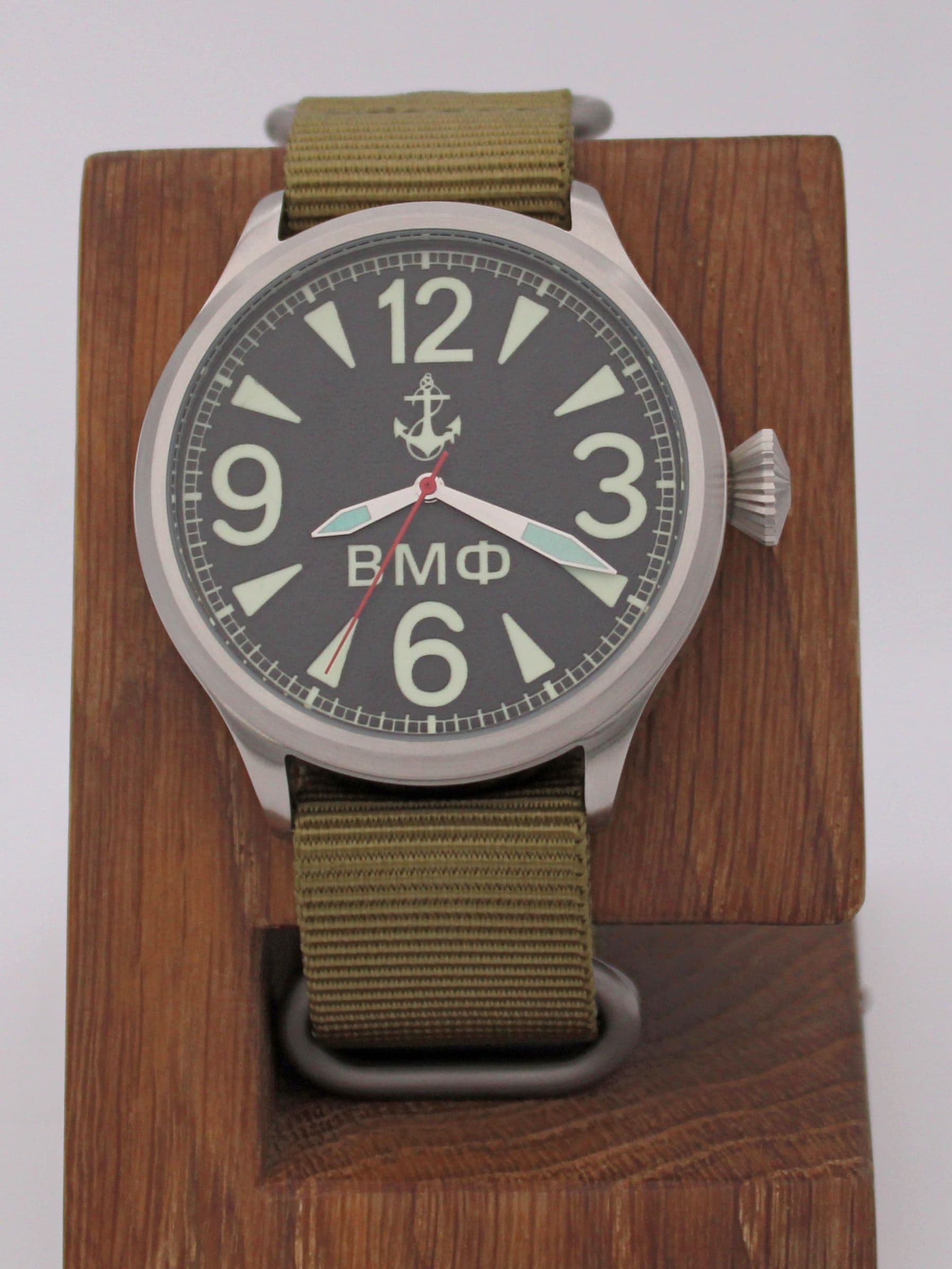 Часы ВМФ механические (Восток 2409) 11.077.21