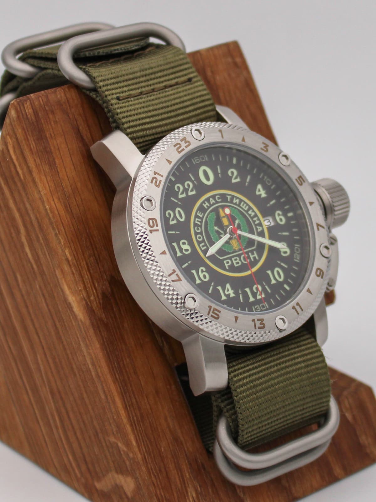 Часы РВСН кварцевые (Ronda 515.24H) Q47.161.21