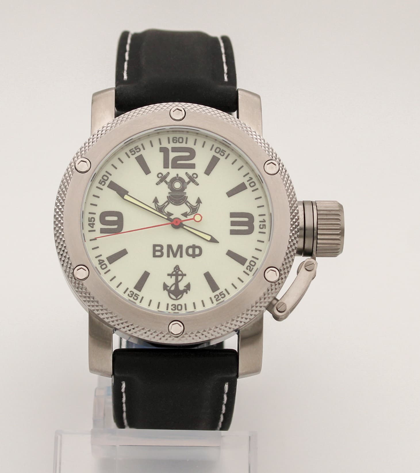 Часы ВМФ(с якорем) механизм Восток 2415.01