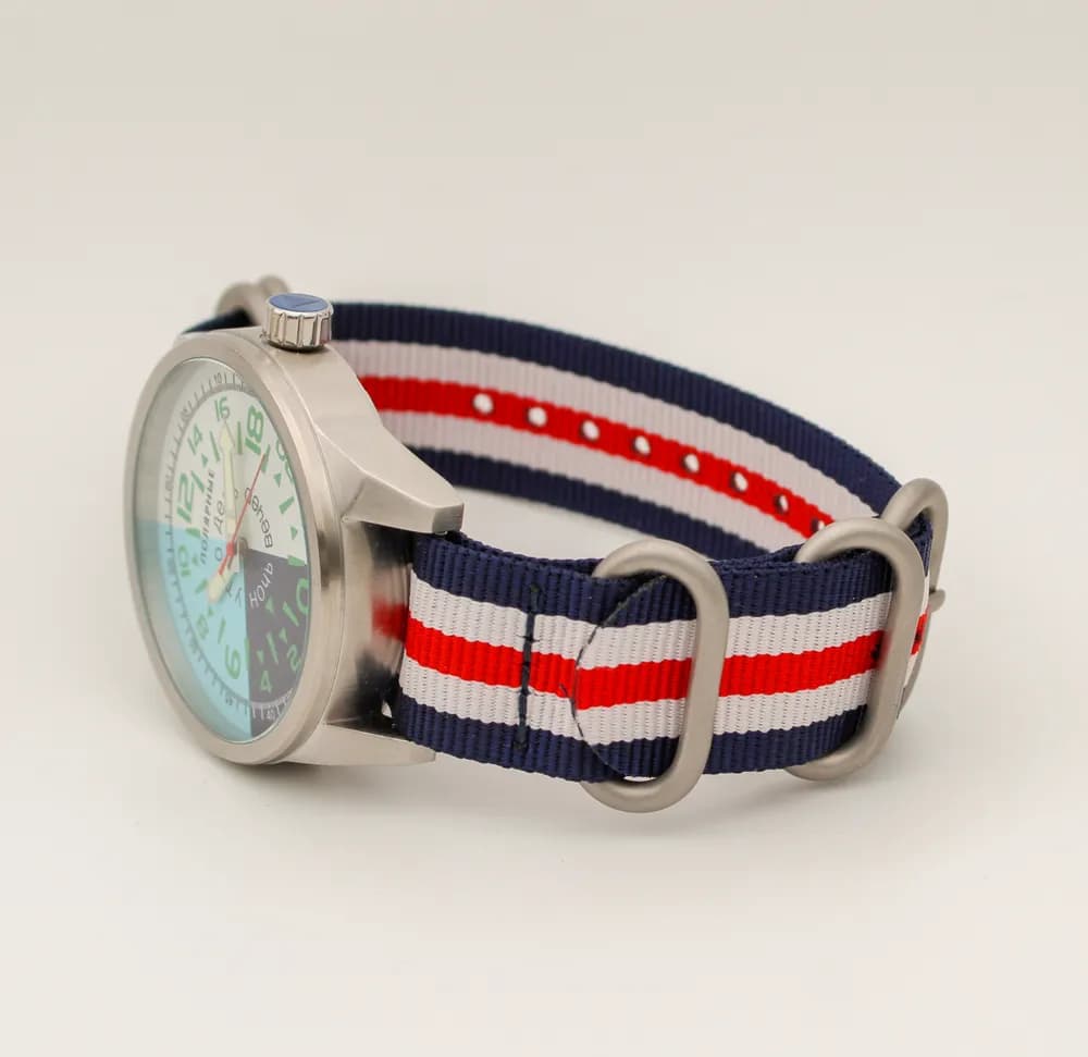 Часы наручные Полярные "Утро-День-Вечер-Ночь"  21.204.33 механические, механизм Ракета 2623Н