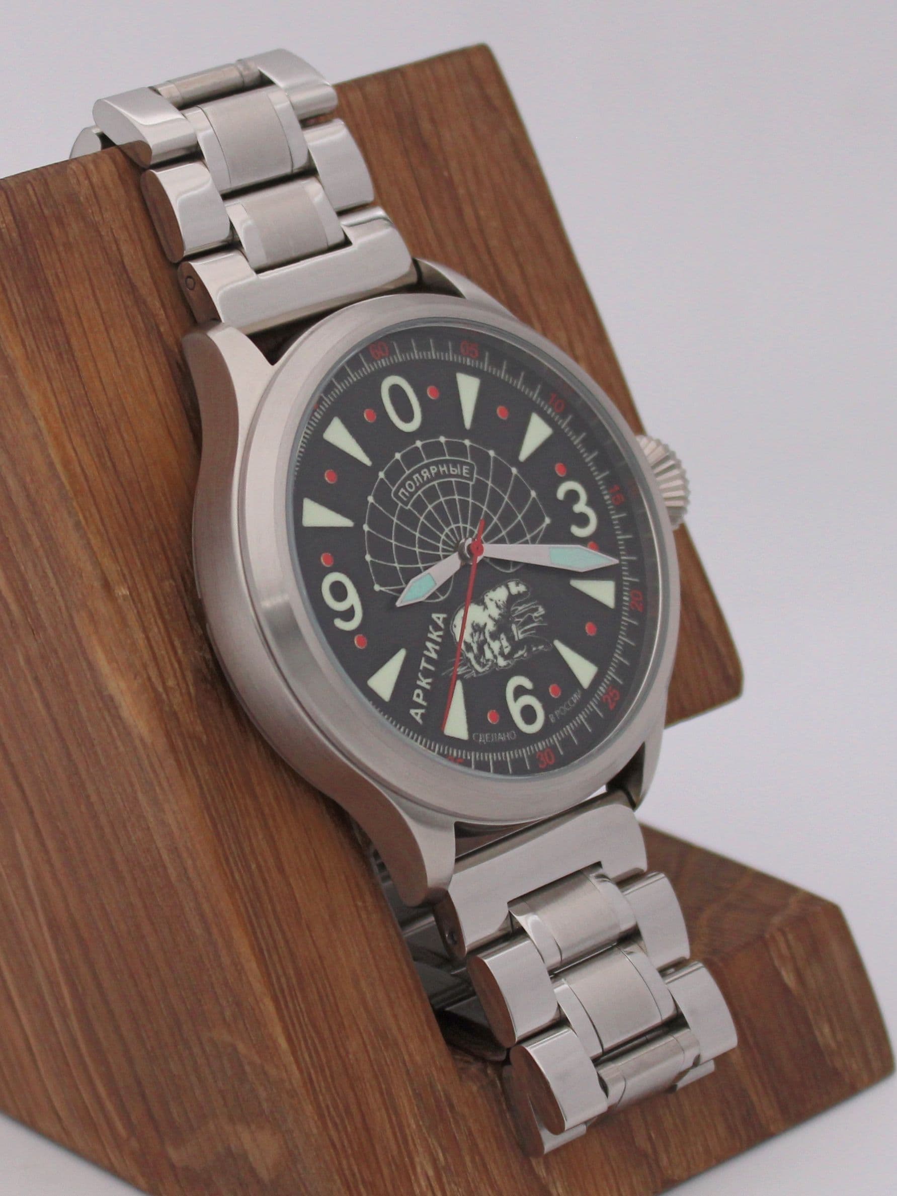 Часы Полярные "Арктика" механические (Восток 2409) 11.521.2