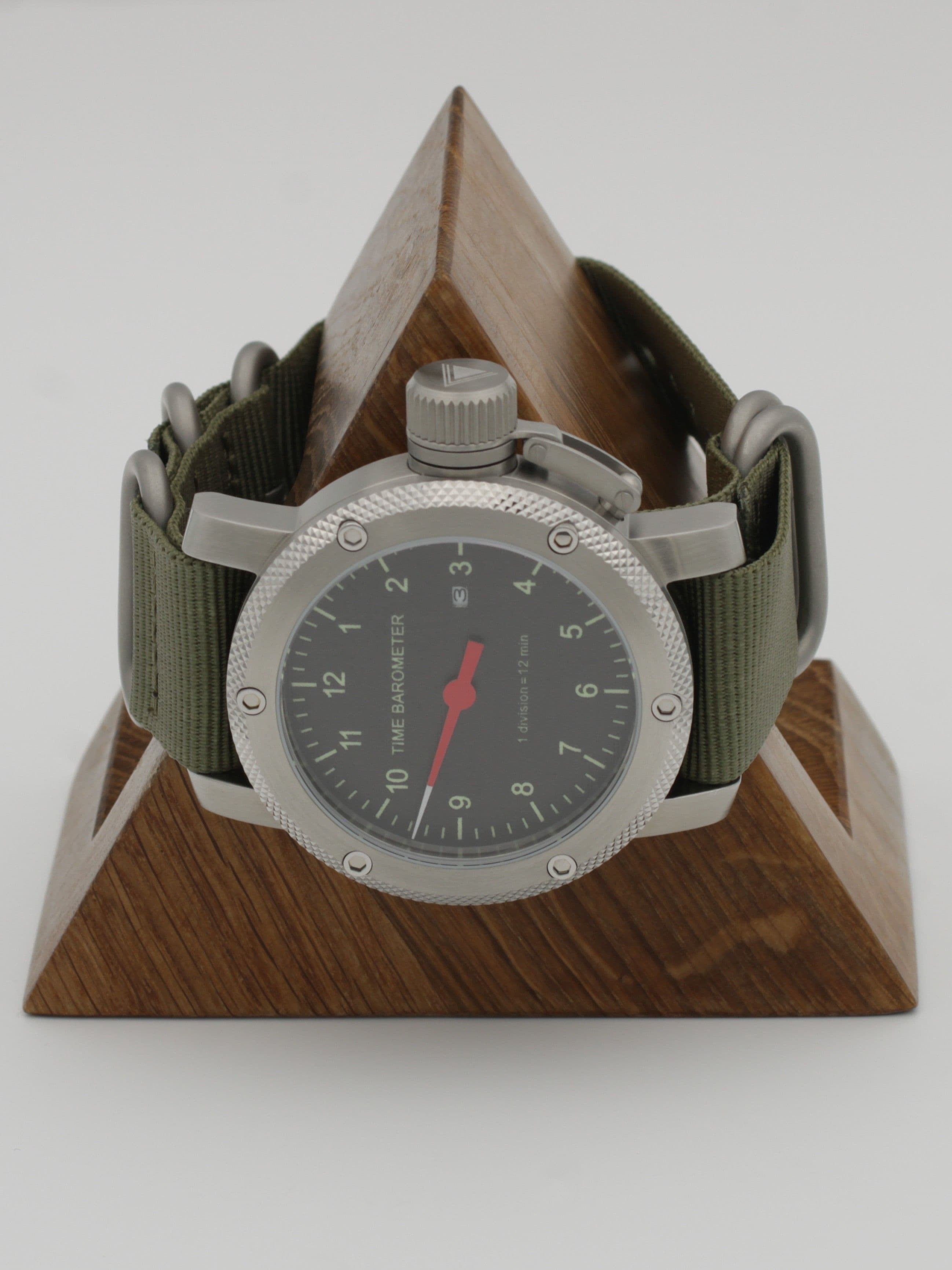 Часы Time Barometer однострелочные механические с автоподзаводом (Miyota 8215) 05.1177.21