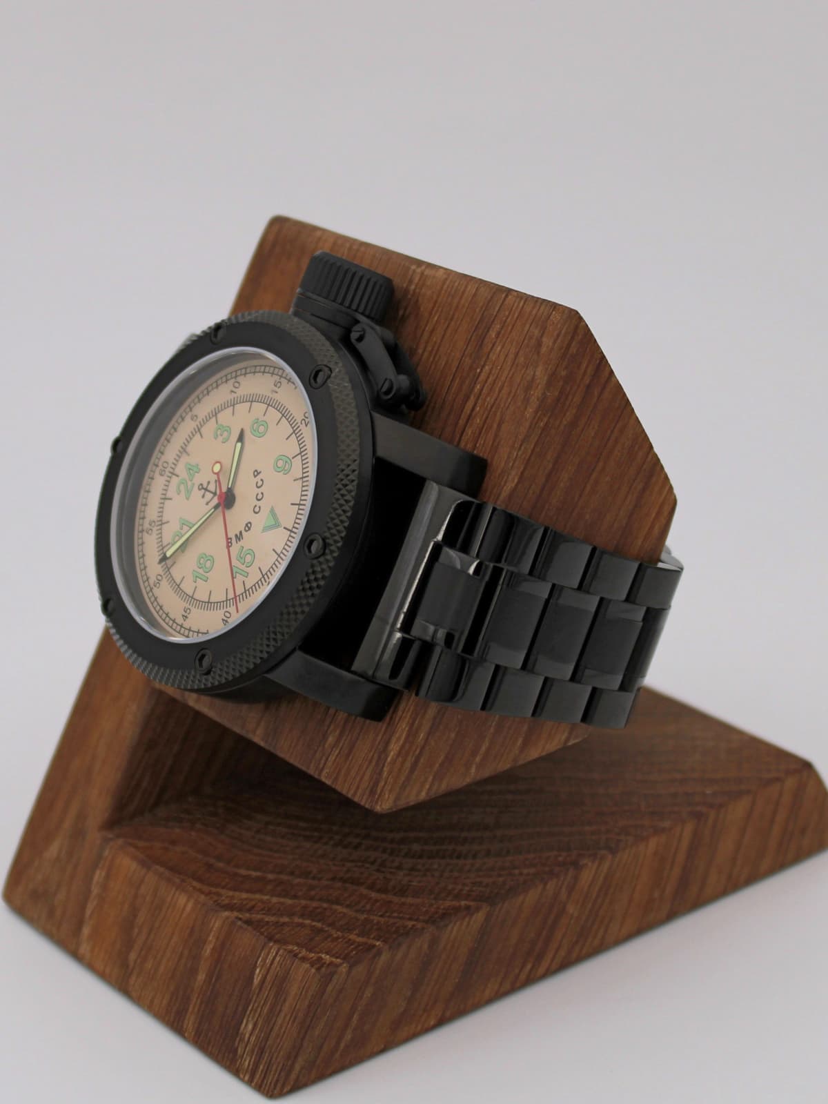 Часы ВМФ СССР механические с автоподзаводом (Восток 2431) 101.012.1