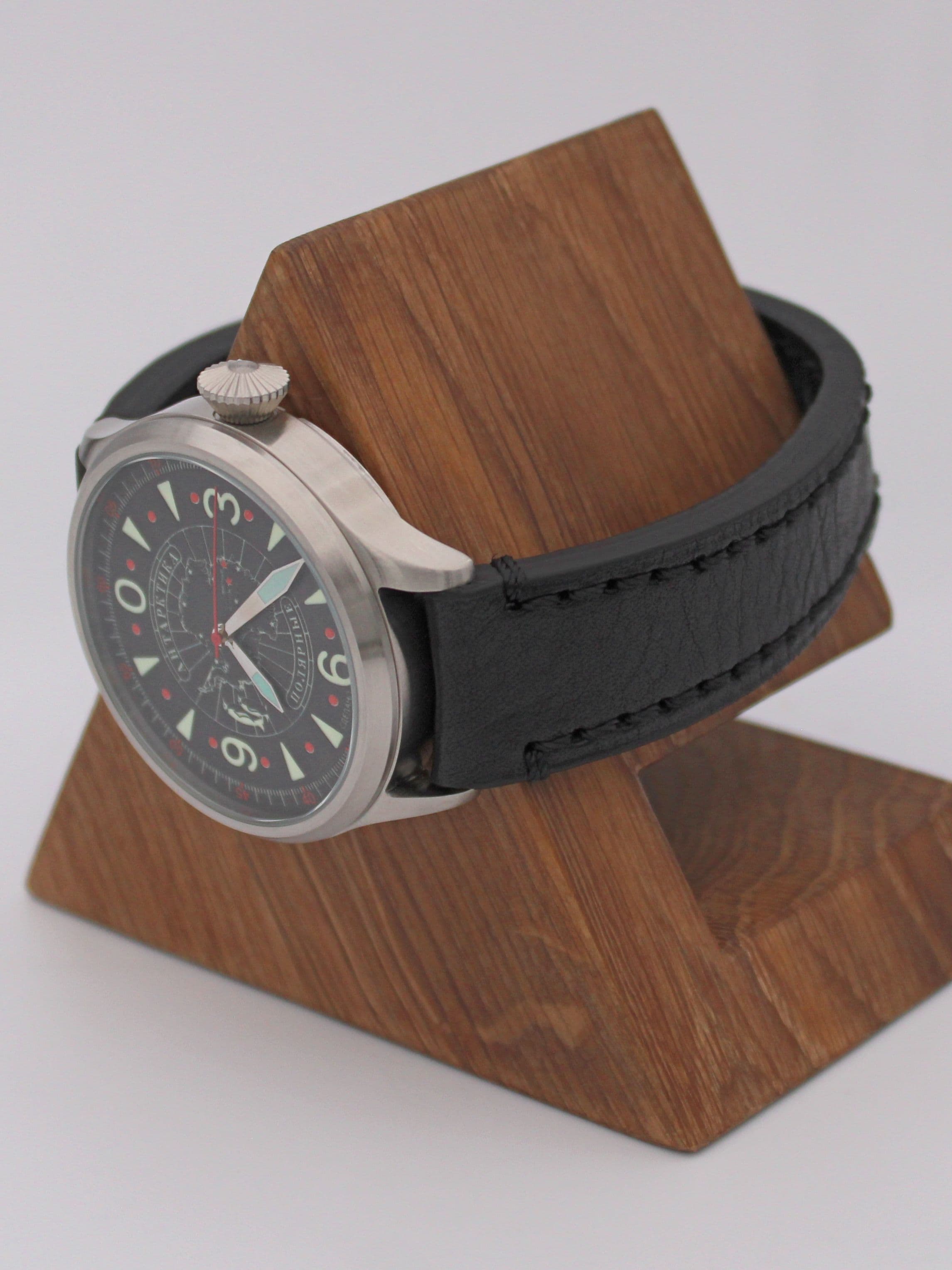 Часы Полярные "Антарктика" механические (Восток 2409) 11.531.01