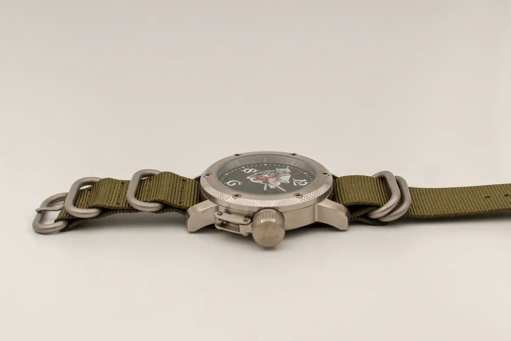 Часы Волк 300,21 механические, механизм Ракета 2609НА