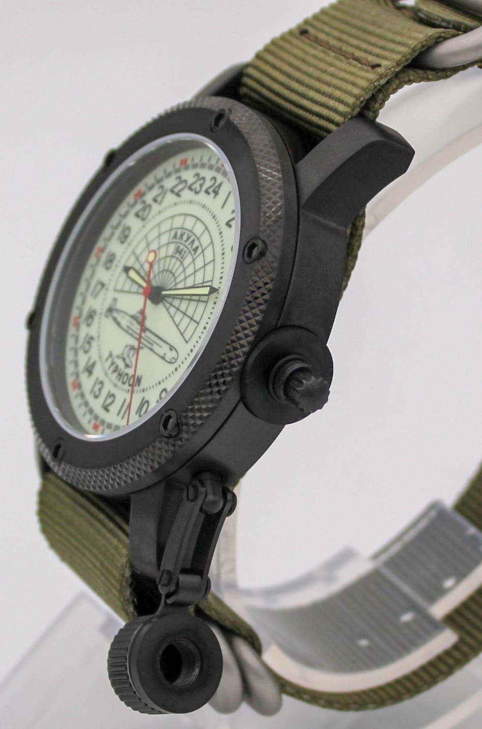 Часы 941 / Акула (Typhoon) механизм Восток 2431