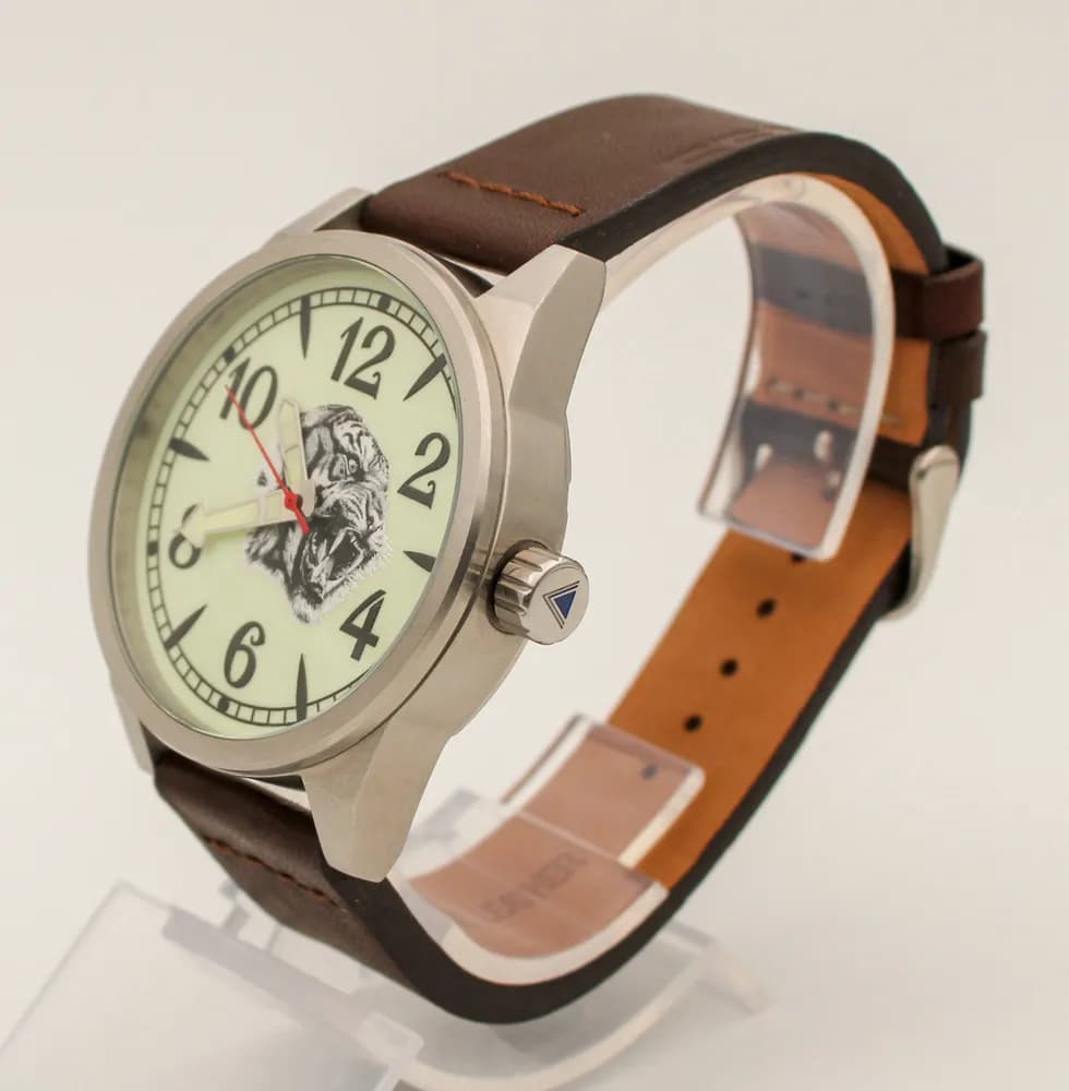 Часы наручные Тигр 21.315.02  механические,  механизм Ракета 2609