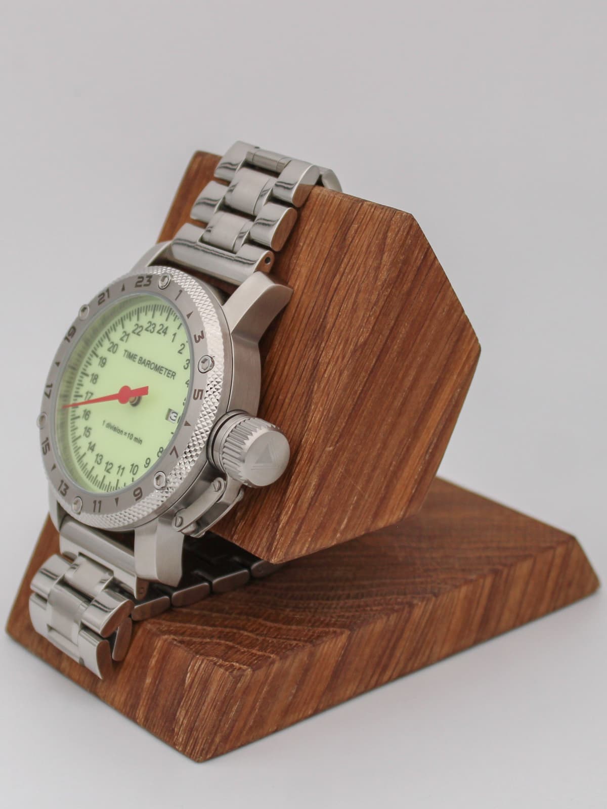 Часы Time Barometer однострелочные кварцевые (Ronda 515.24H) 47.600.2