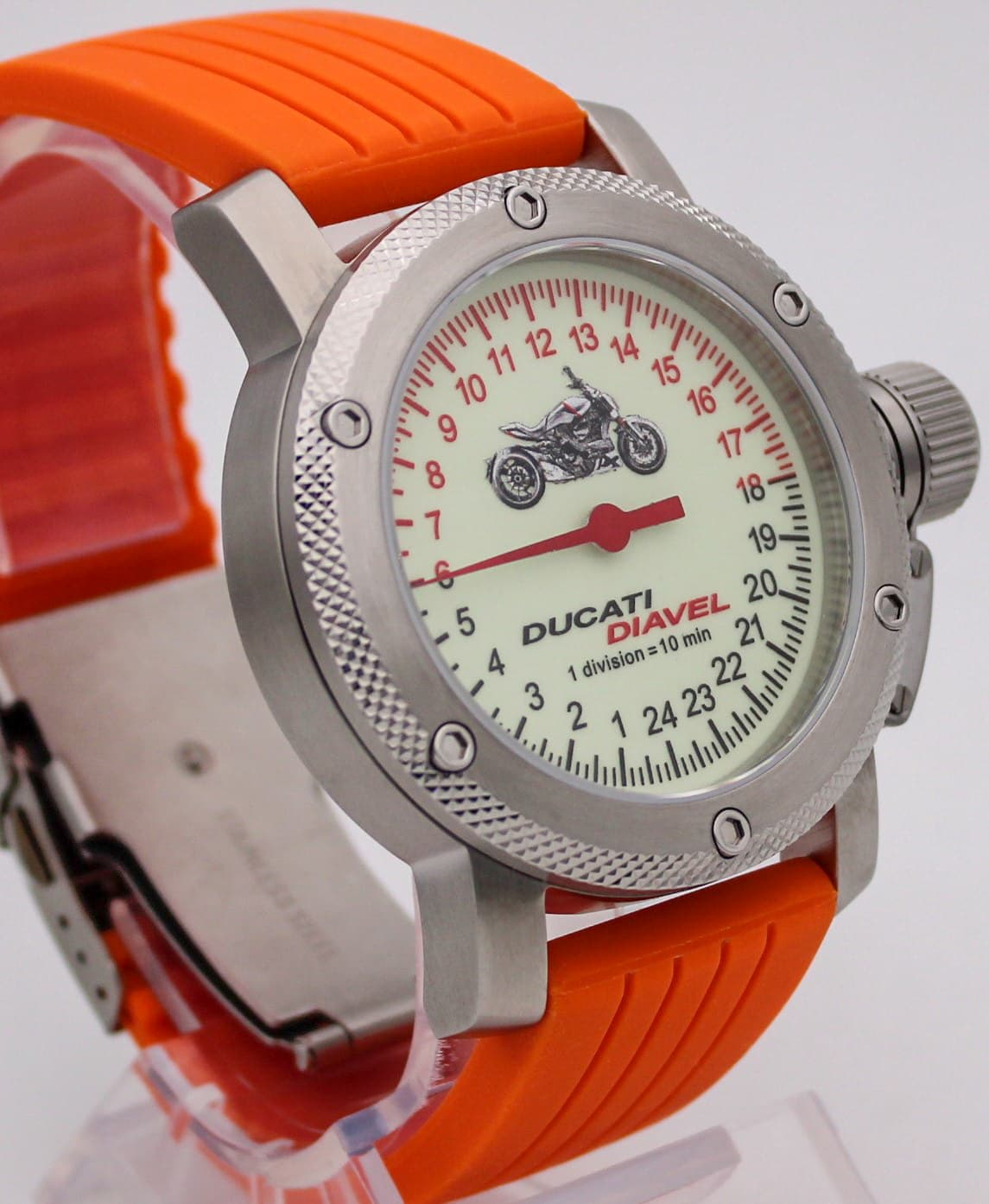 Часы DUCATI DIAVEL (мотоцикл) механизм Восток 2431.01