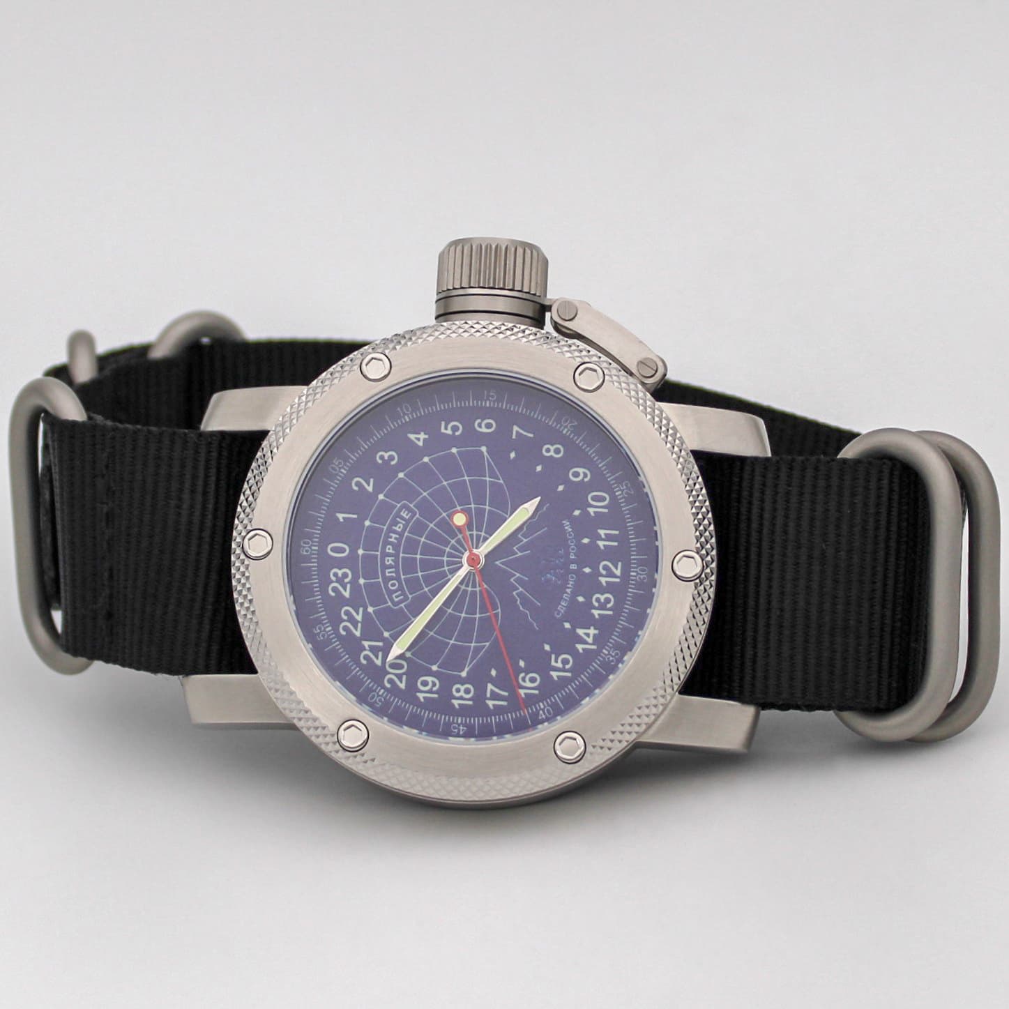 Часы Полярные (медведь) механизм Восток 2431.01