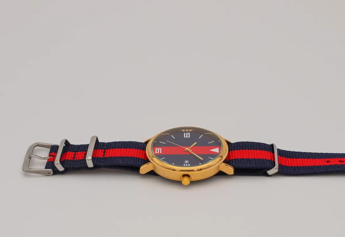 Часы наручные Triumph кварцевые 508.52 механизм Miyota 1M12 (Япония) 