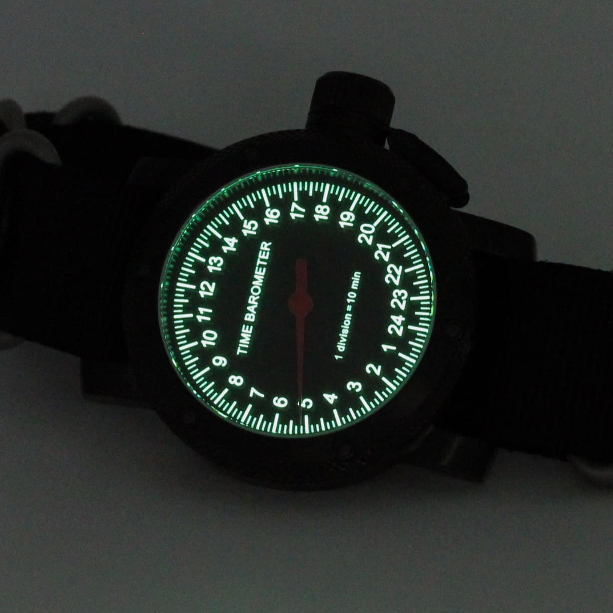 Часы TIME BAROMETER, механизм Восток 2431.01