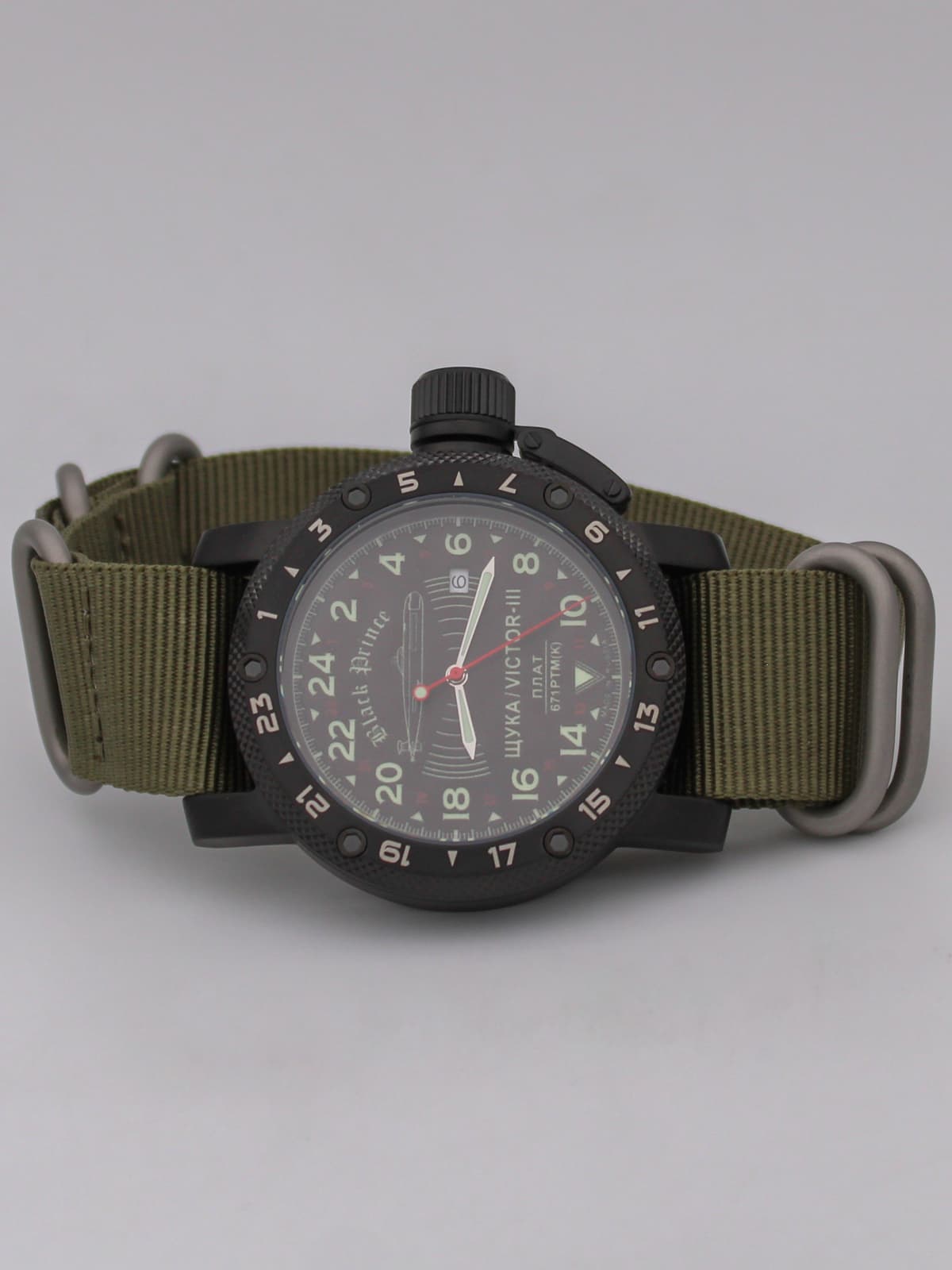 Часы 671 / Щука (Black Prince) кварцевые (Ronda 515.24H) Q147.068.21