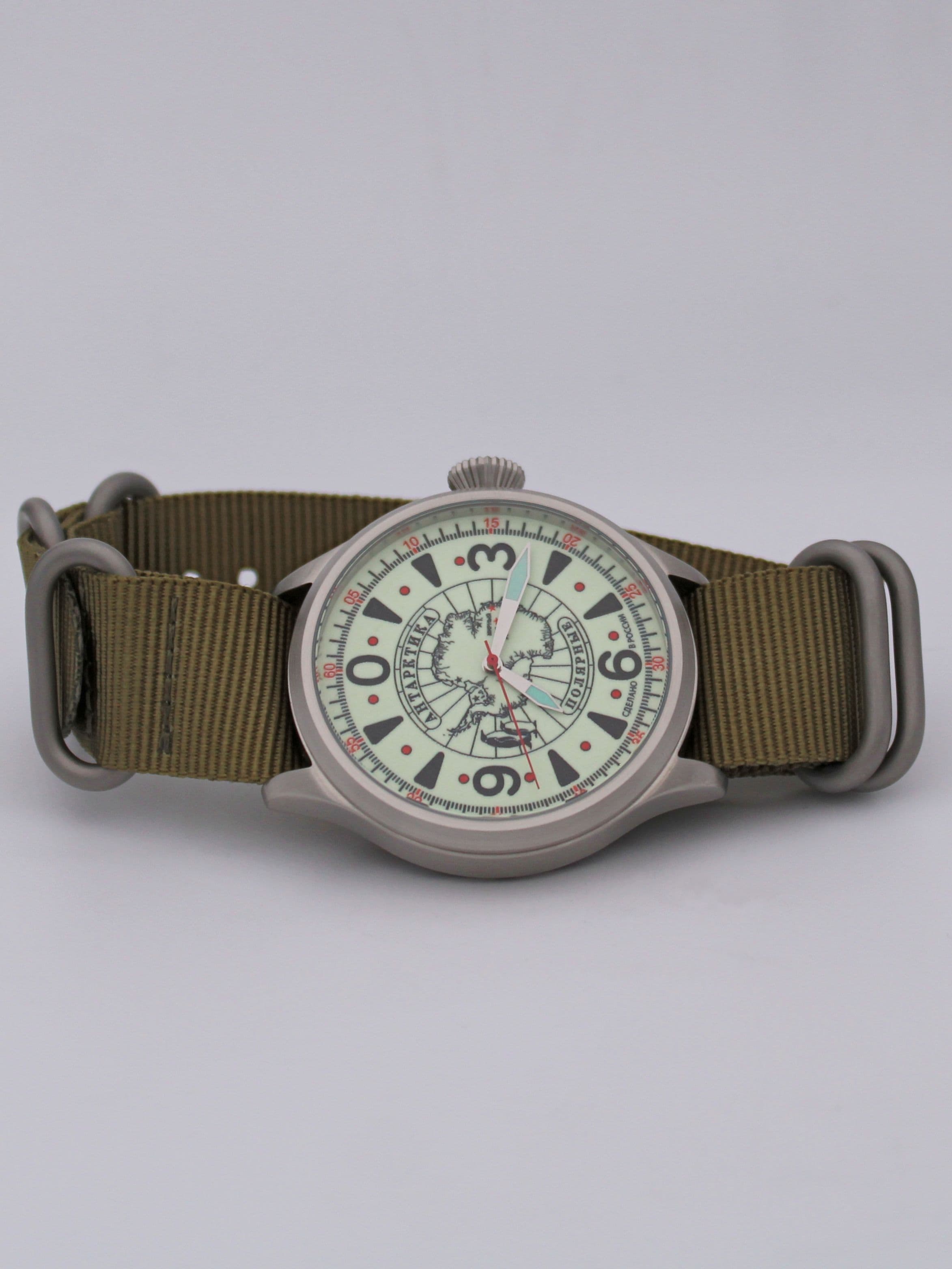 Часы Полярные "Антарктика" механические (Восток 2409) 11.530.21