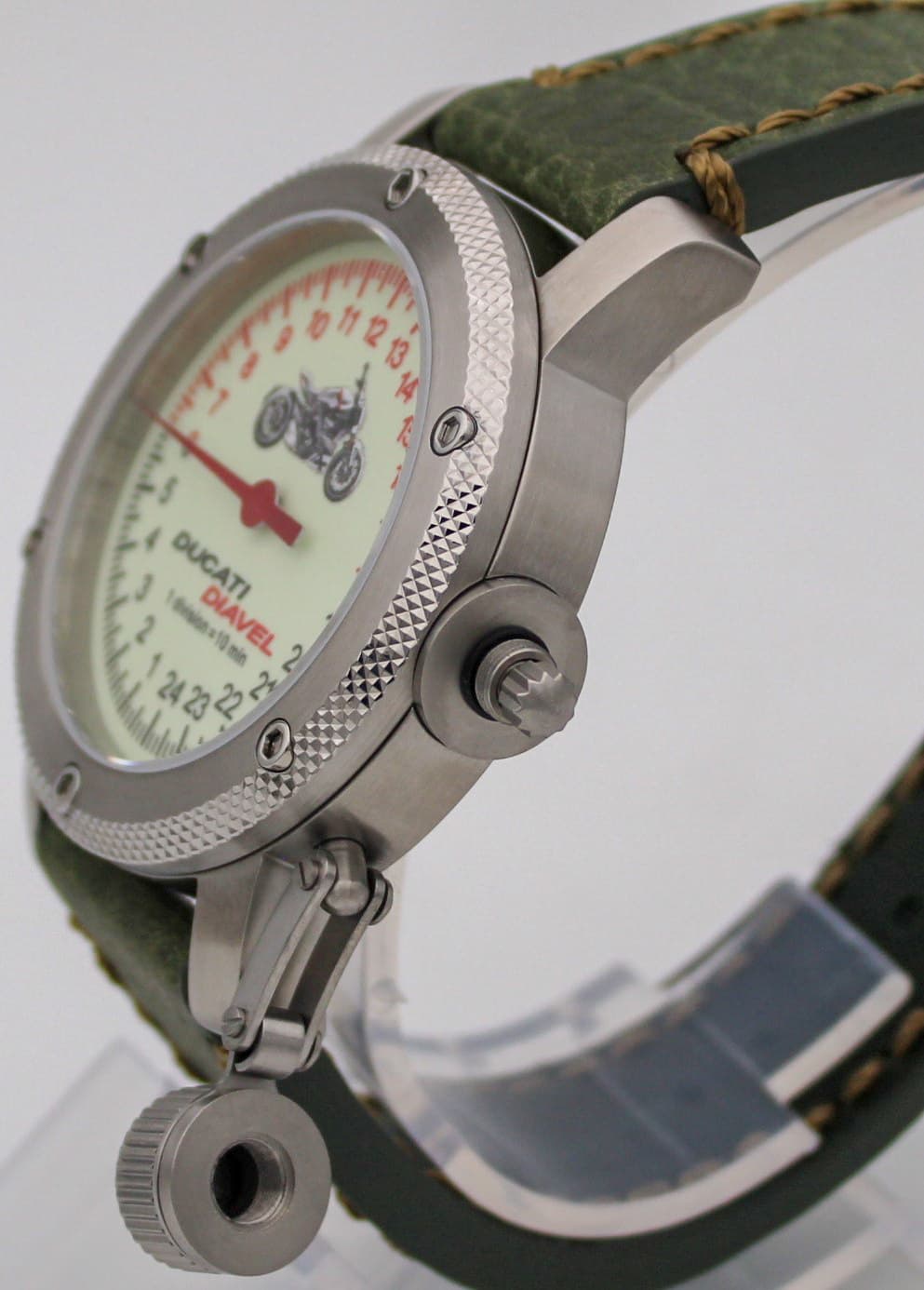 Часы DUCATI DIAVEL (мотоцикл) механизм Восток 2431.01