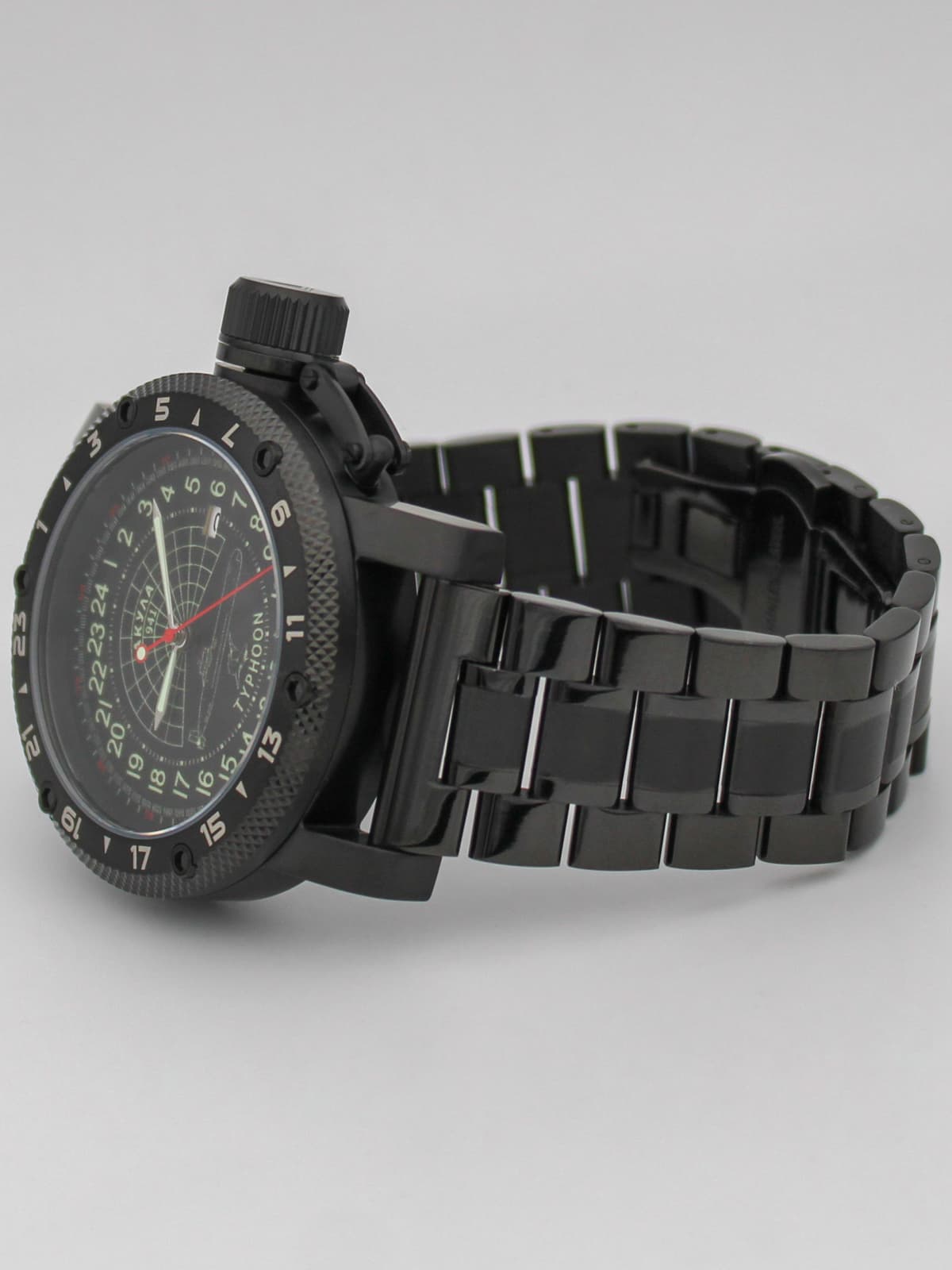 Часы 941 / Акула (Typhoon) кварцевые (Ronda 515.24H) Q147.145.1