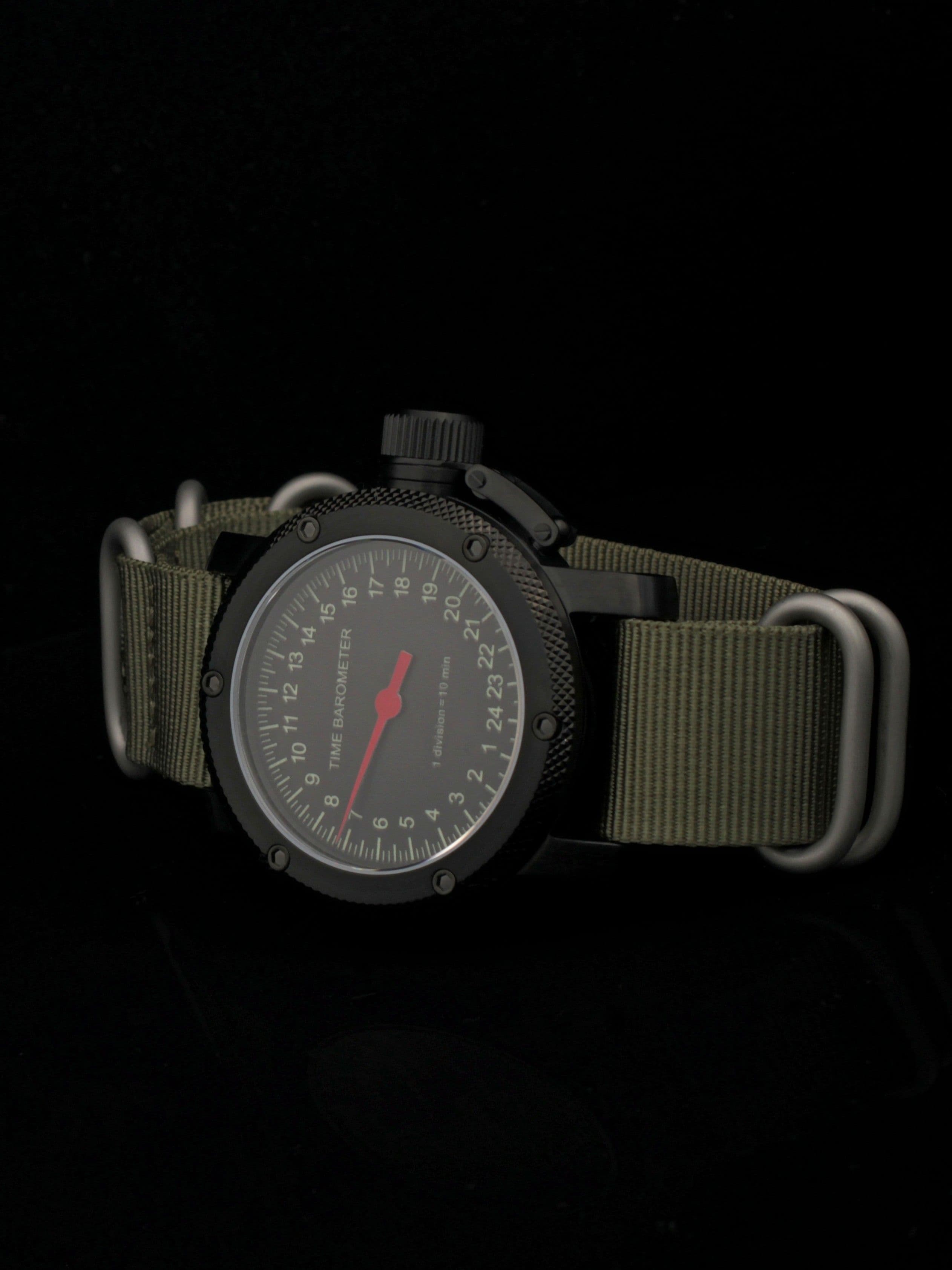 Часы Time Barometer однострелочные механические с автоподзаводом (Восток 2431) 101.601.21