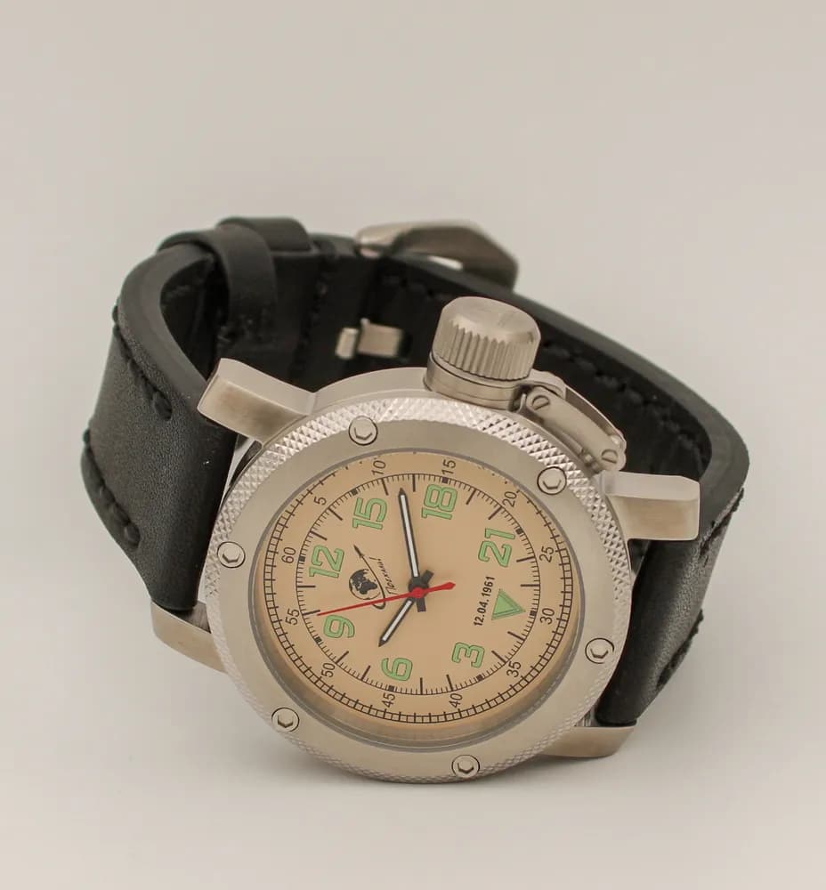 Часы "Поехали!" 112.01  механические, механизм Ракета 2623