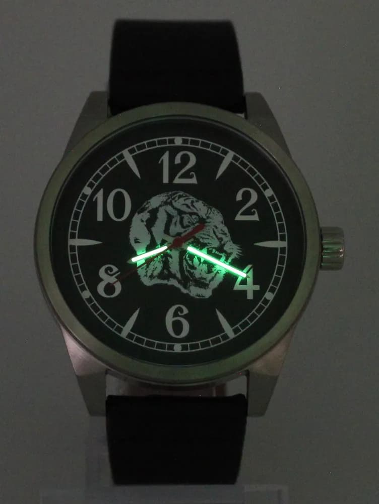 Часы наручные Тигр 21.310.01 механические,  механизм Ракета 2609