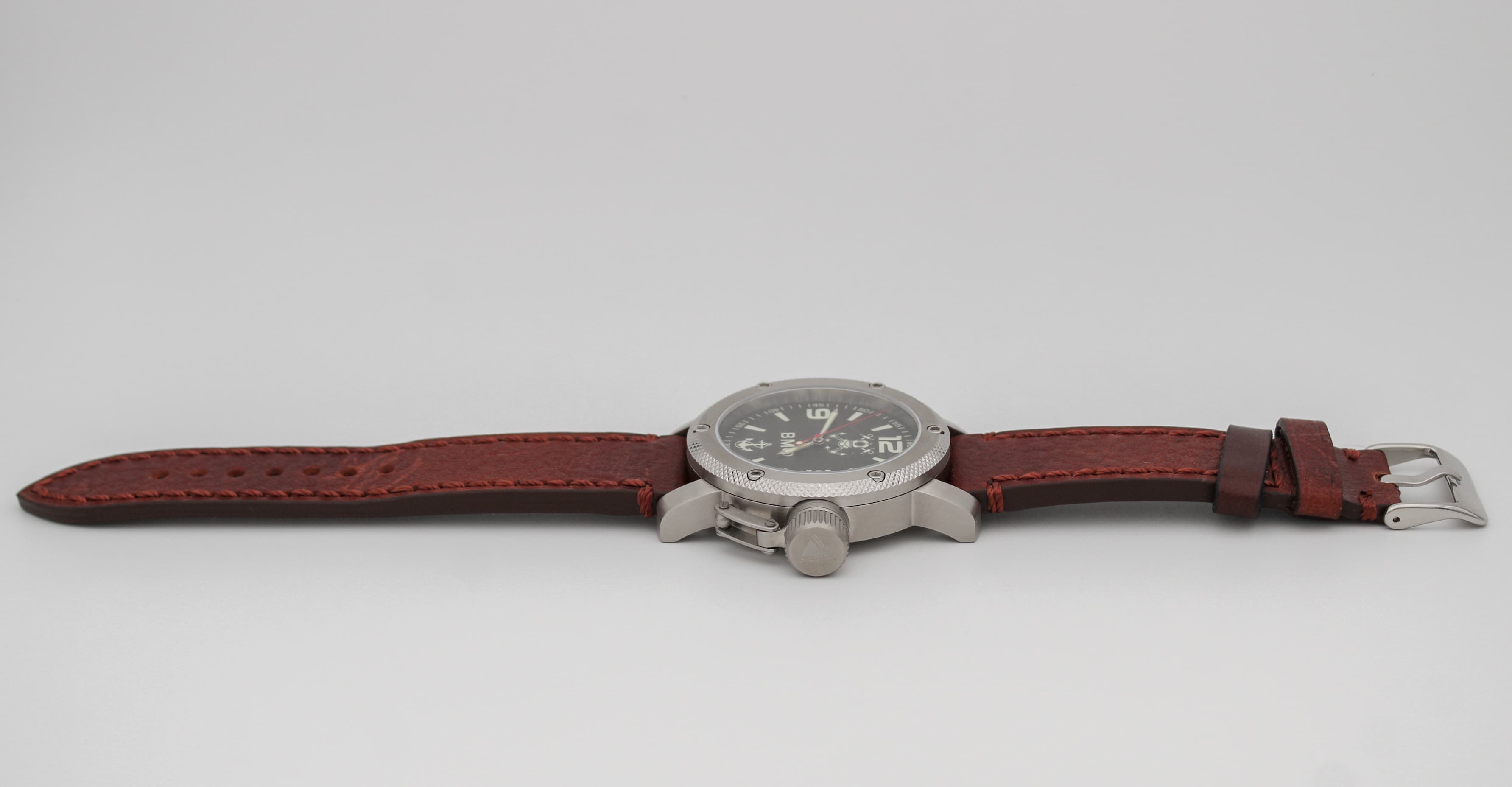 Часы ВМФ(с якорем) механизм Восток 2415.01