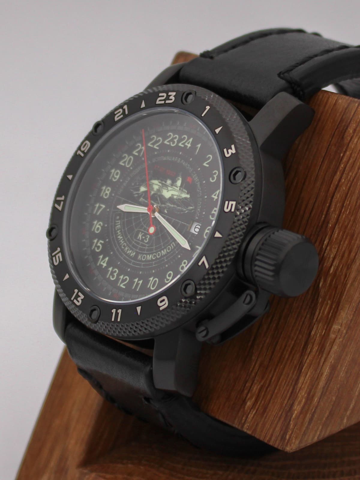 Часы К-3 "Ленинский комсомол" кварцевые (Ronda 515.24H) Q147.152.01