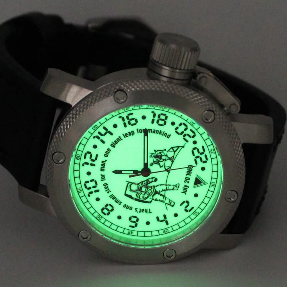 Часы Высадка на Луне механические 126.01 механизм Ракета 2623