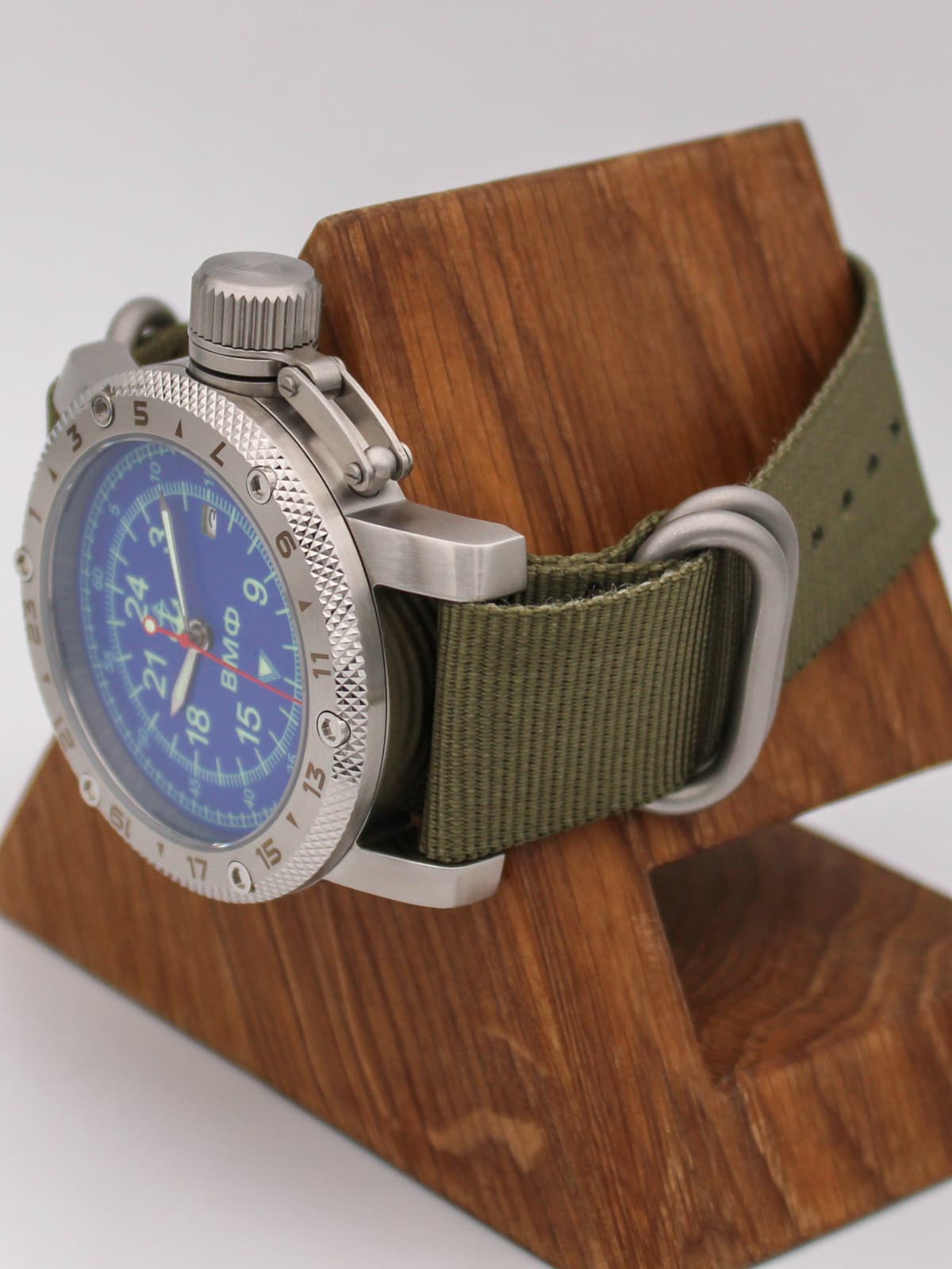 Часы ВМФ кварцевые (Ronda 515.24H) Q47.070.21