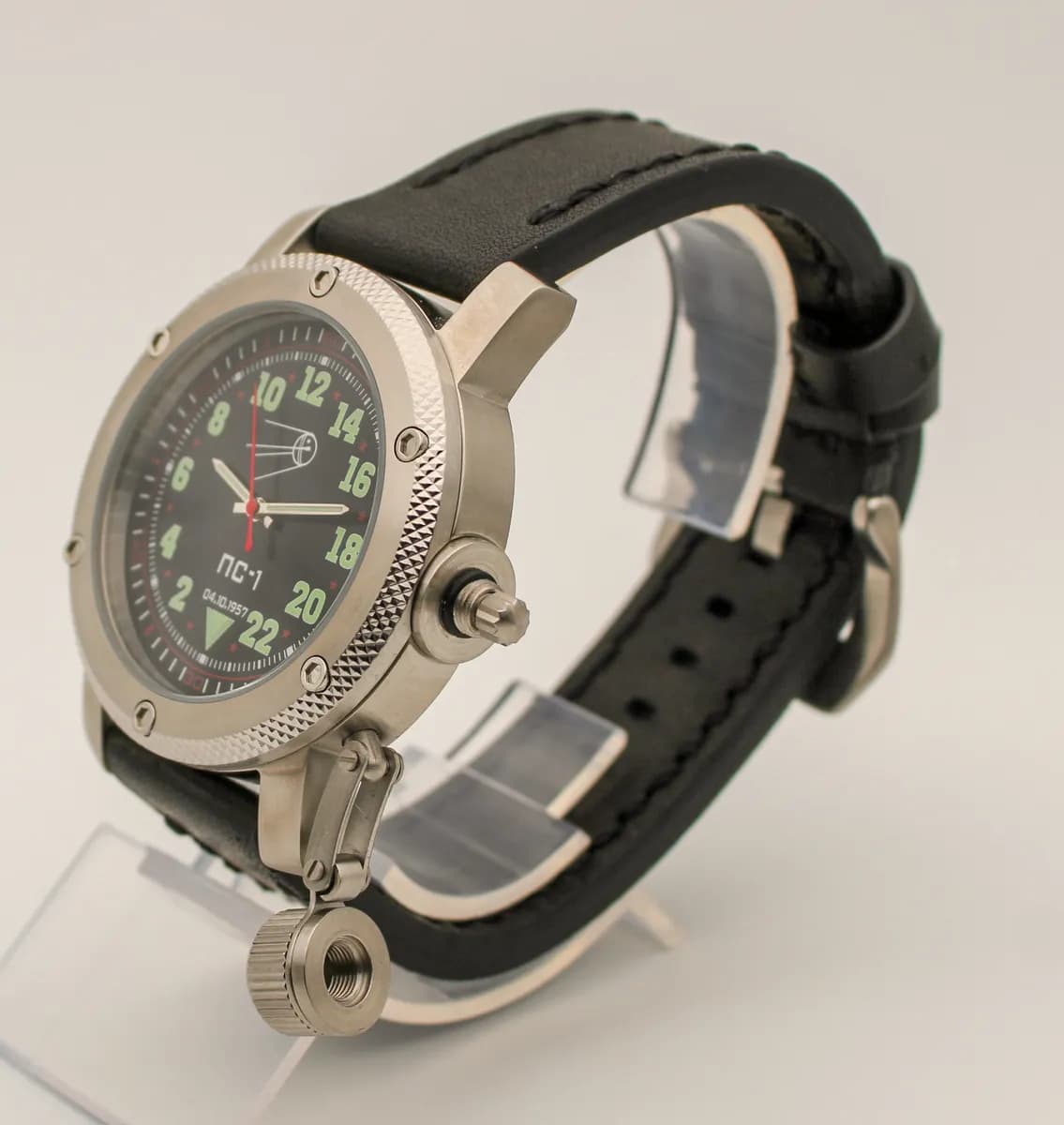 Часы наручные  "Простейший Спутник-1", механические  124.01 ,  механизм Ракета 2623 Н