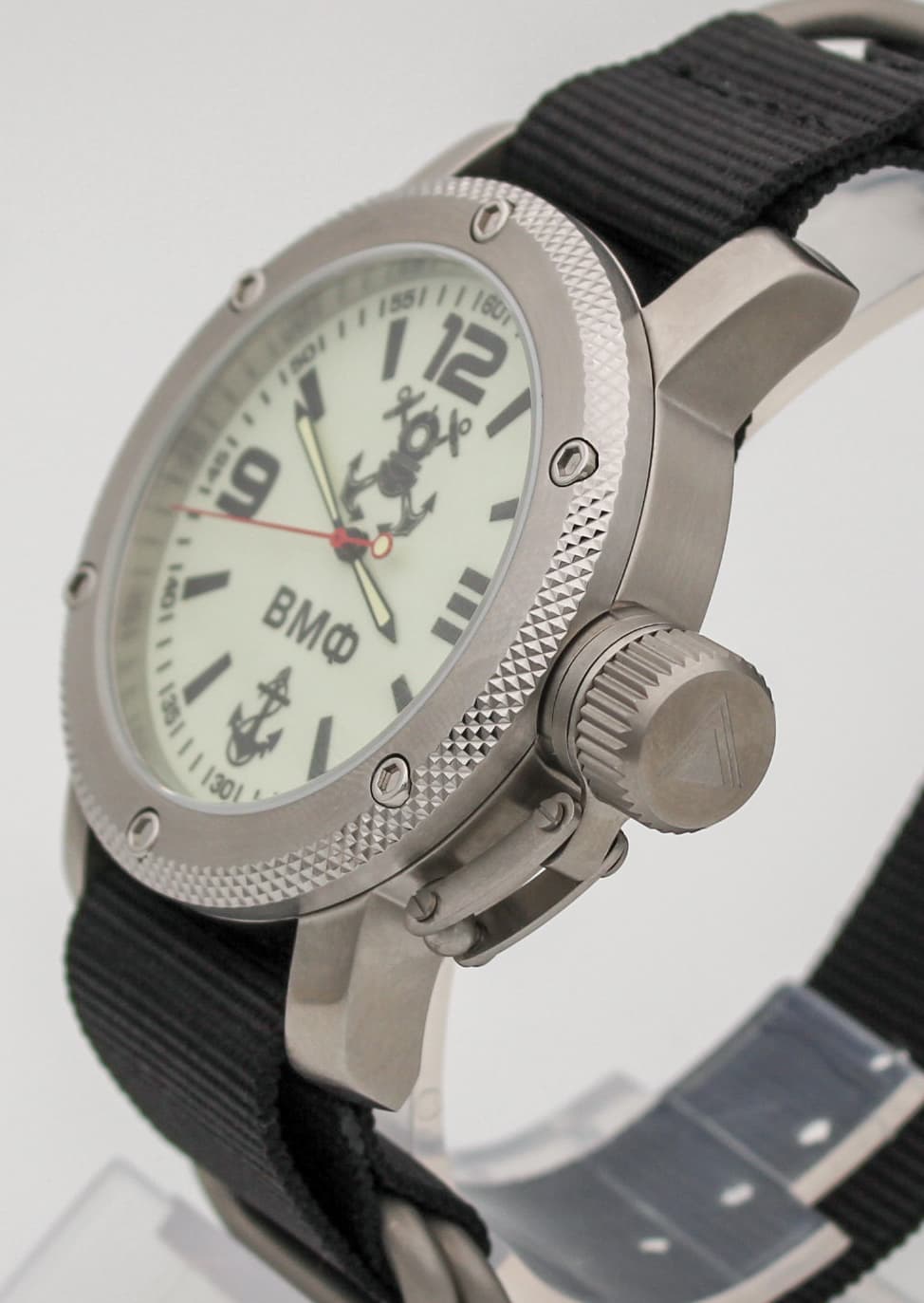 Часы ВМФ(с якорем) механизм Восток 2415.01