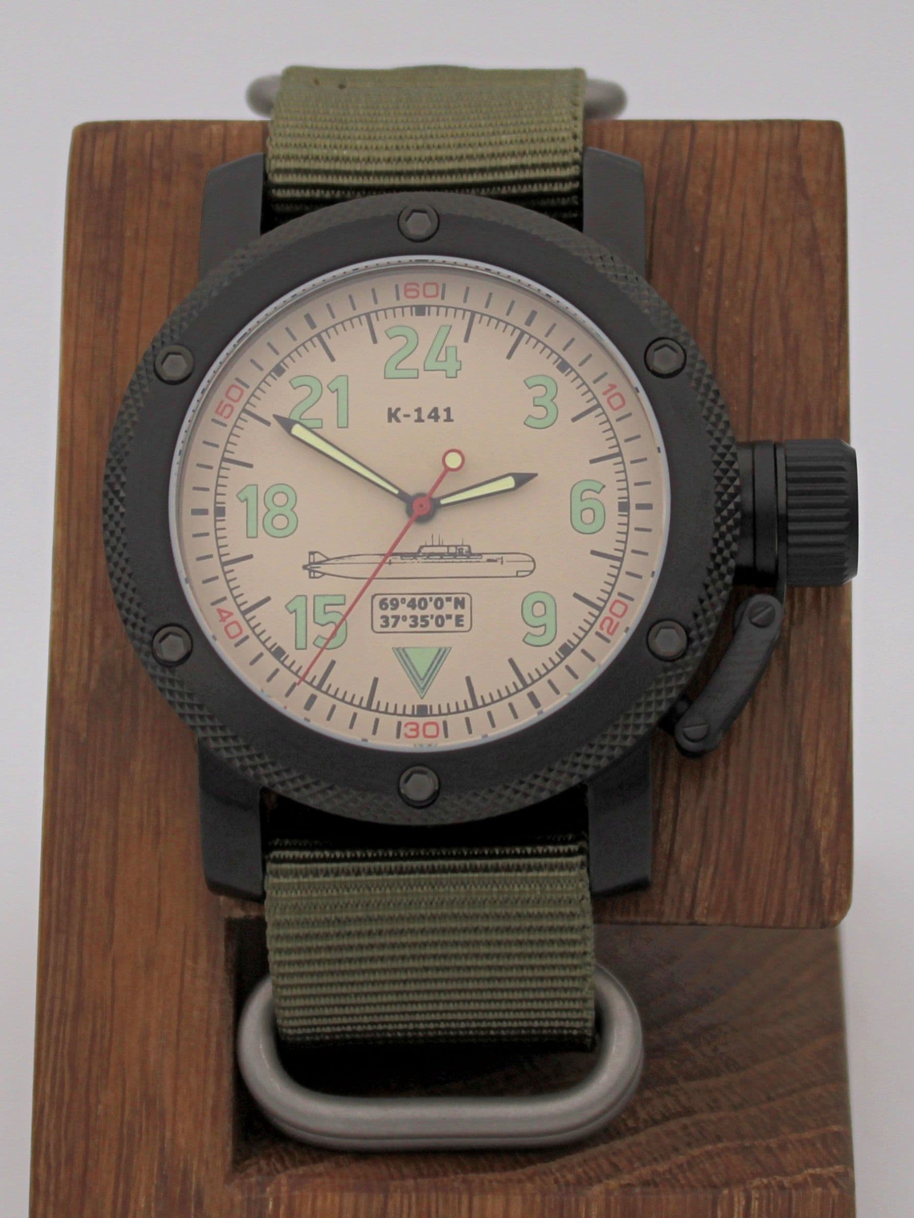 Часы К-141 / Курск (Oscar-II) механические (Ракета 2623) 103.087.21