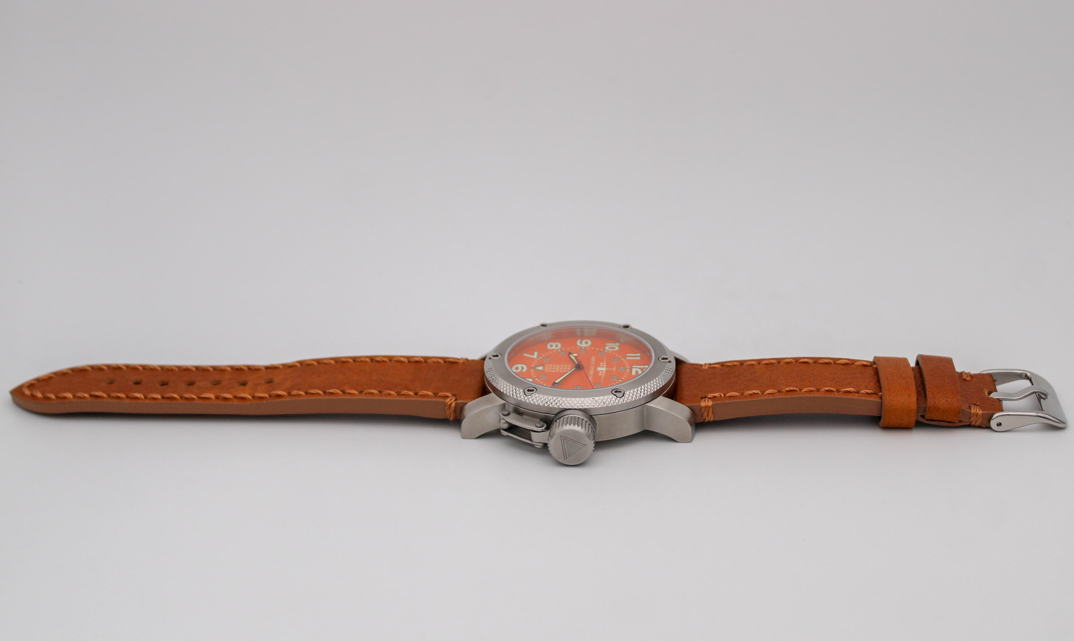 Часы ВДВ  ИЛ-76 механические (сапфировое стекло) механизм Ракета 2609