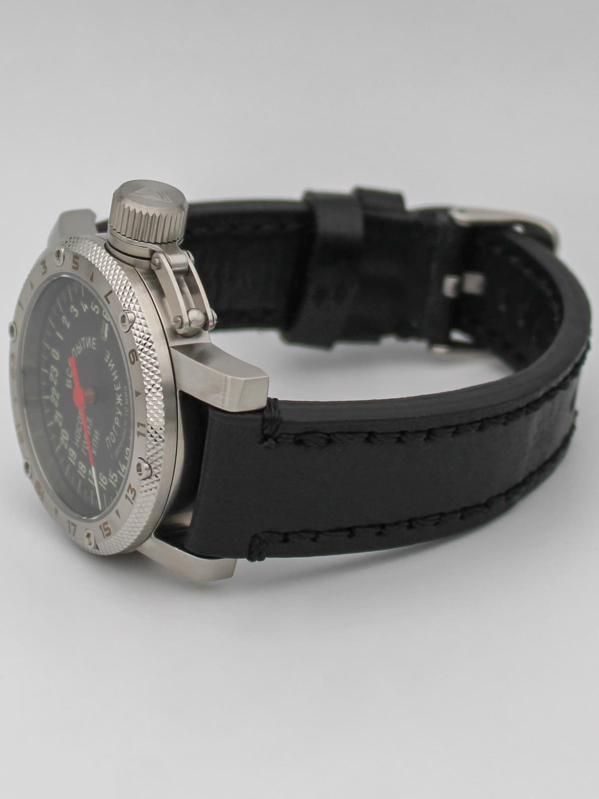 Часы Погружение / Всплытие однострелочные кварцевые (Ronda 515.24H) Q47.182.01