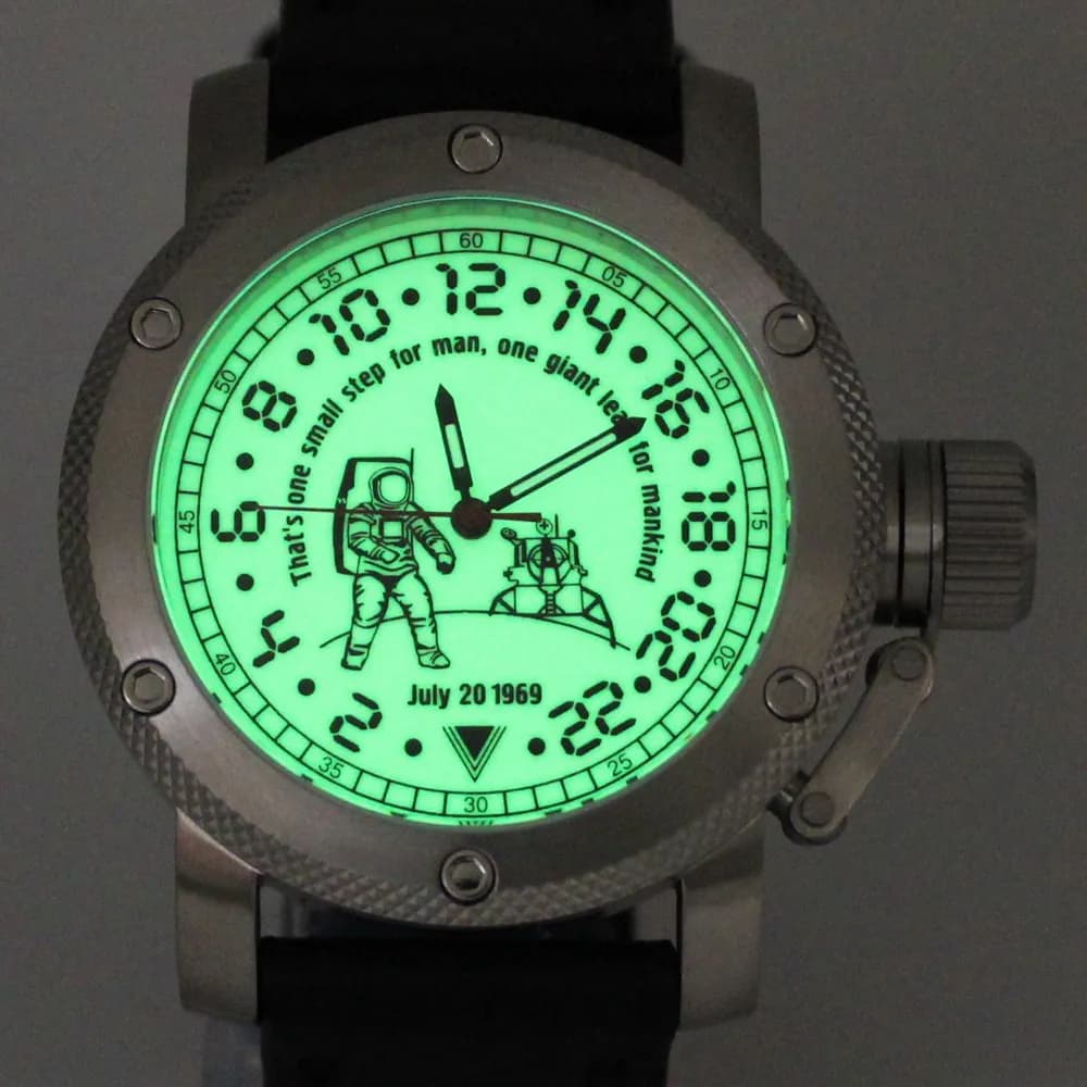 Часы Высадка на Луне механические 126.01 механизм Ракета 2623