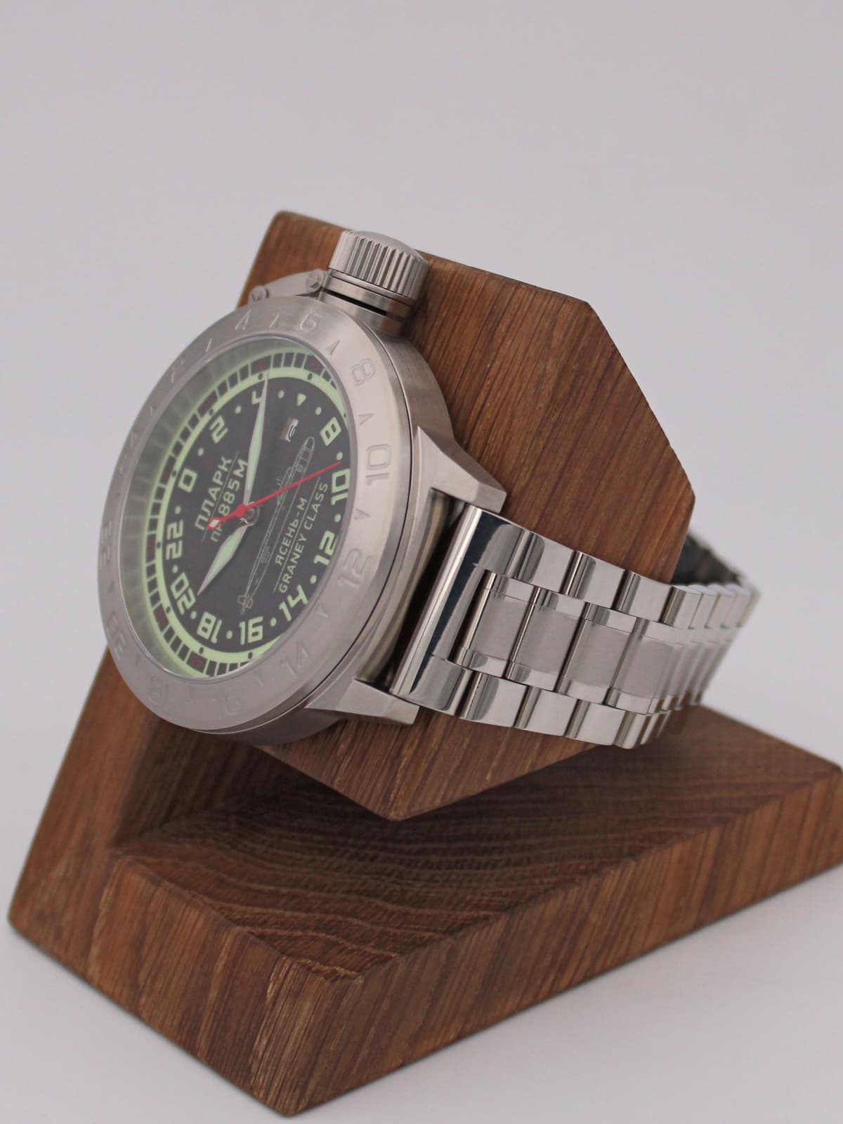 Часы ПЛАРК 885М Ясень-М (Graney class) кварцевые (Ronda 515.24H) Q52.194.2