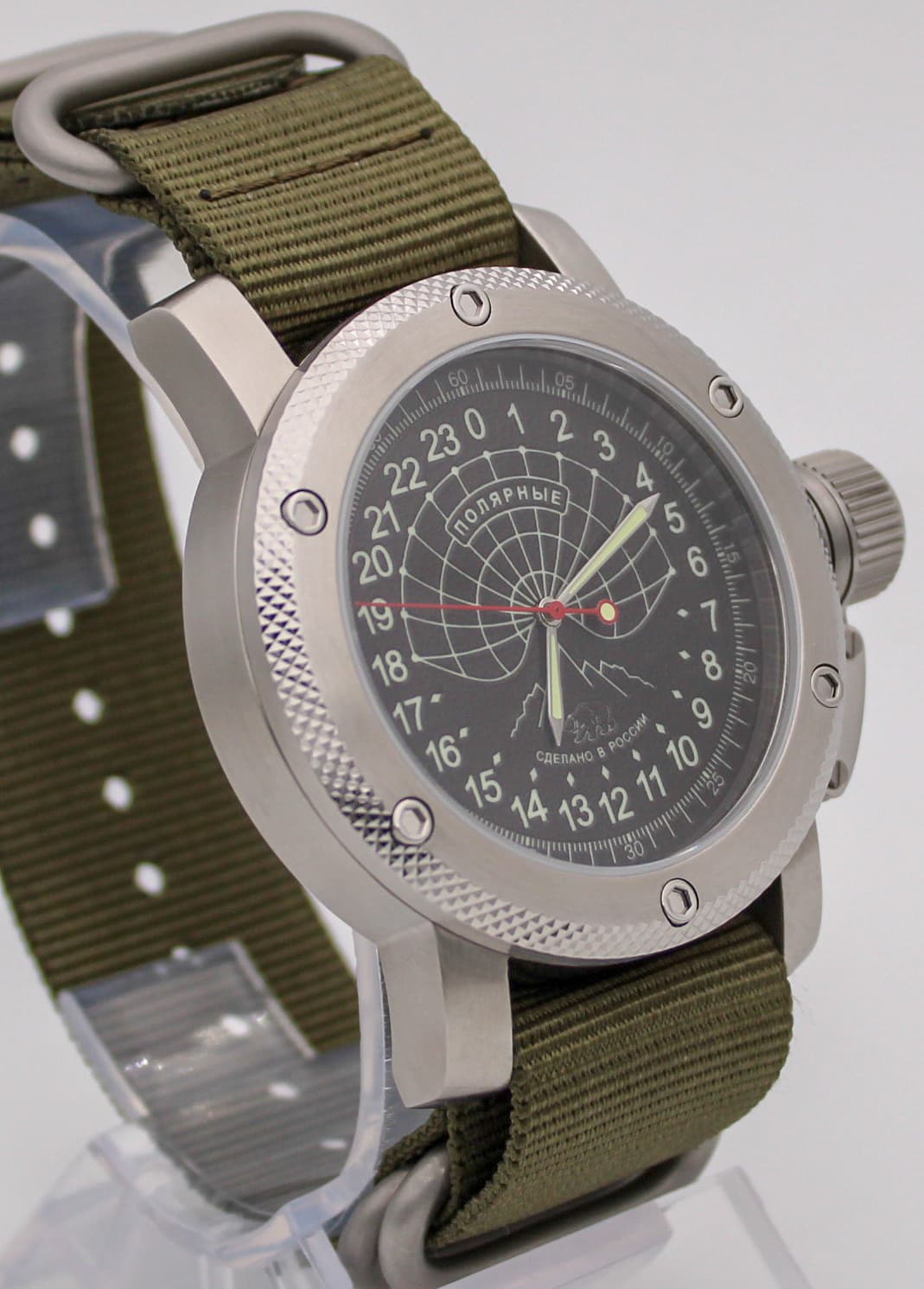 Часы Полярные (медведь) механизм Восток 2431.01