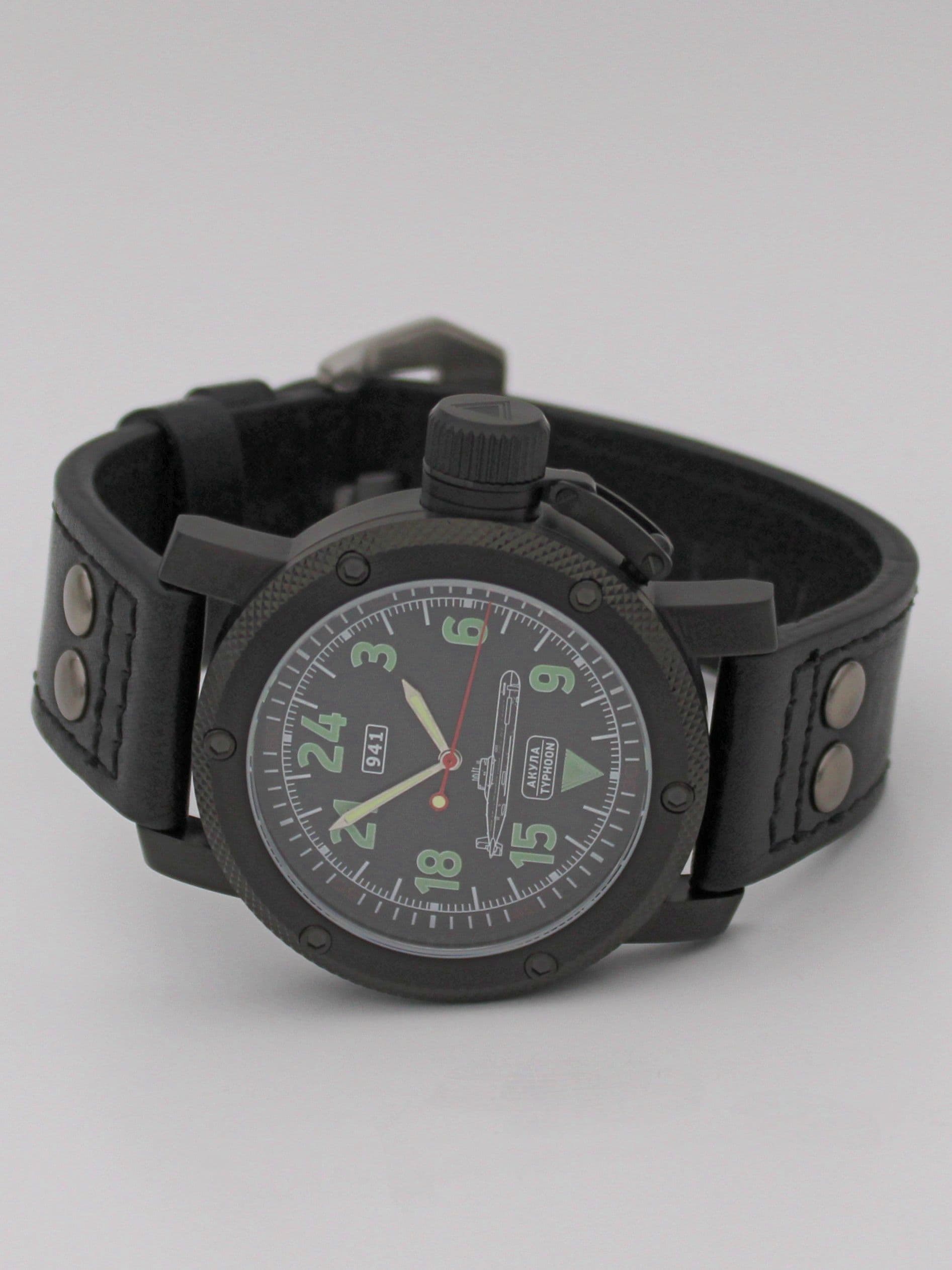 Часы 941 / Акула (Typhoon) механические (Ракета 2623) 103.054.01