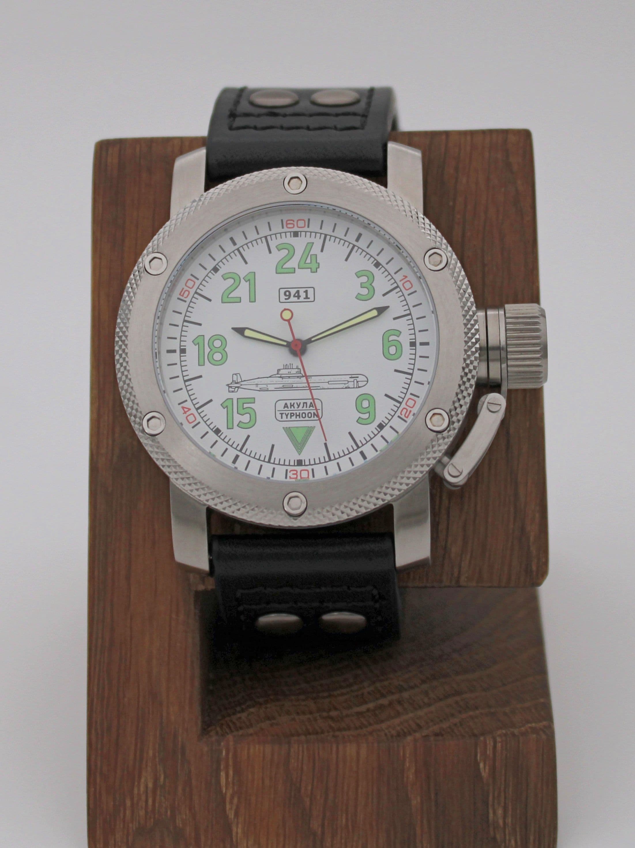 Часы 941 / Акула (Typhoon) механические с автоподзаводом (Восток 2431) 01.051.01