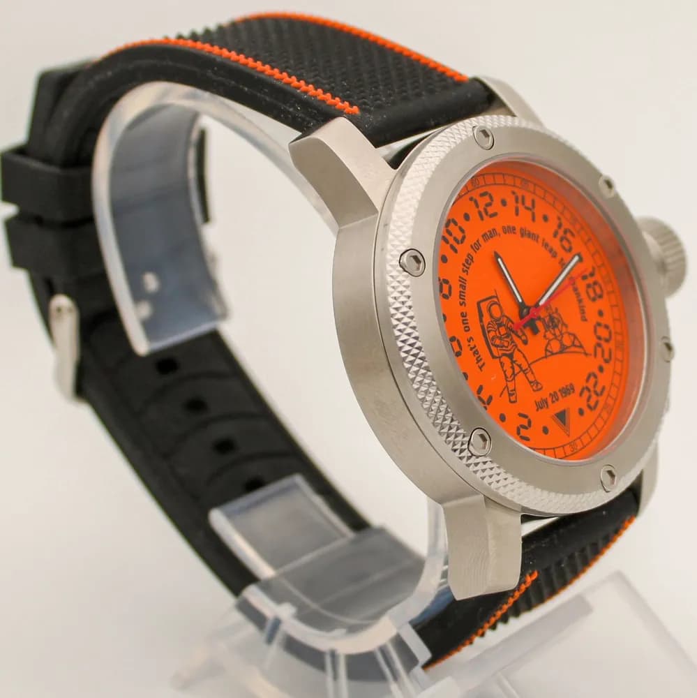 Часы Высадка на Луне механические 127.17 механизм Ракета 2623