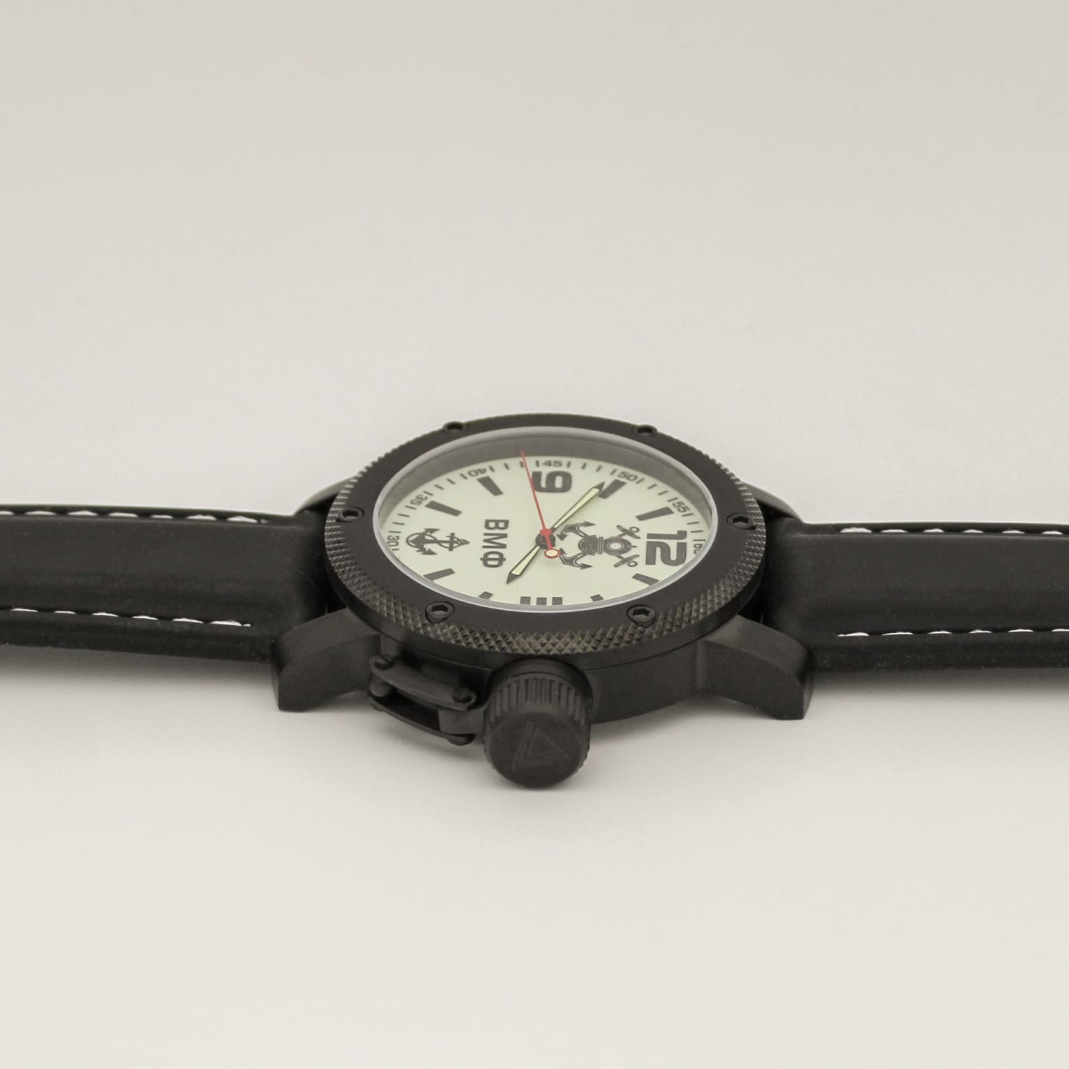 Часы ВМФ(с якорем) механизм Восток 2415.01