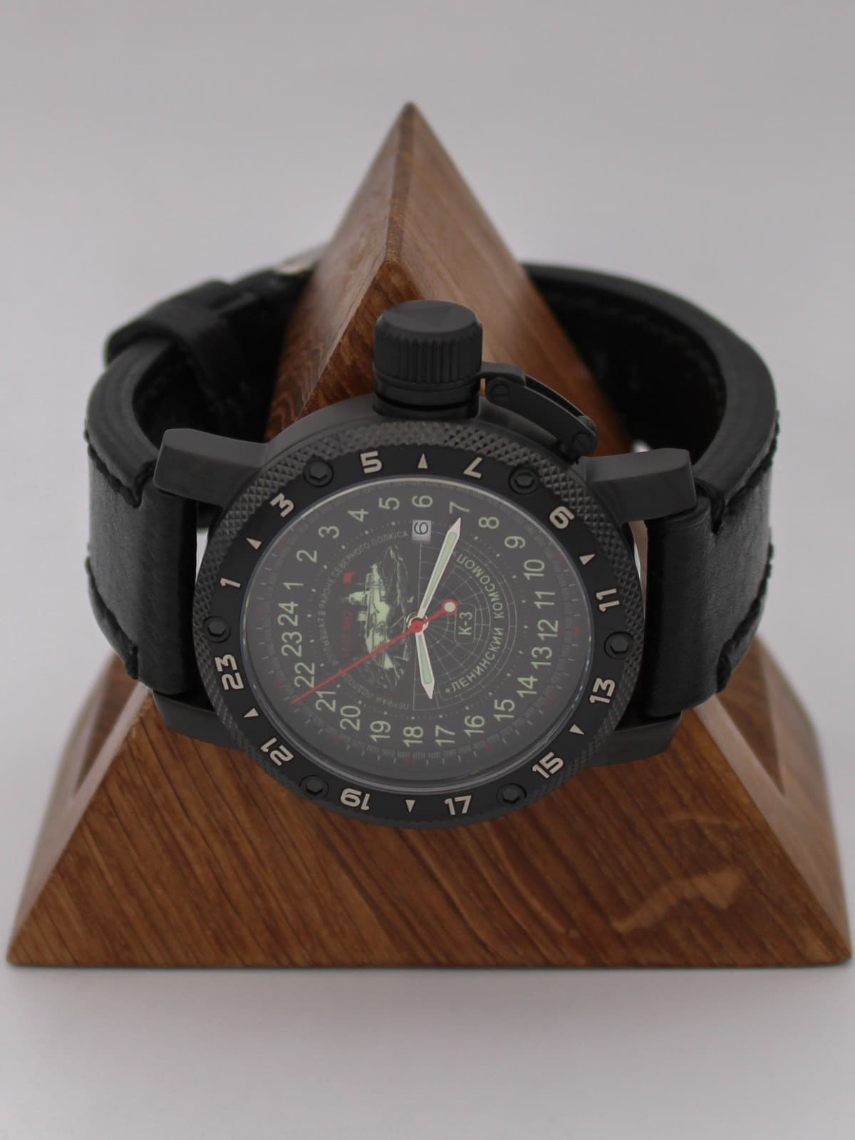 Часы К-3 "Ленинский комсомол" кварцевые (Ronda 515.24H) Q147.152.01