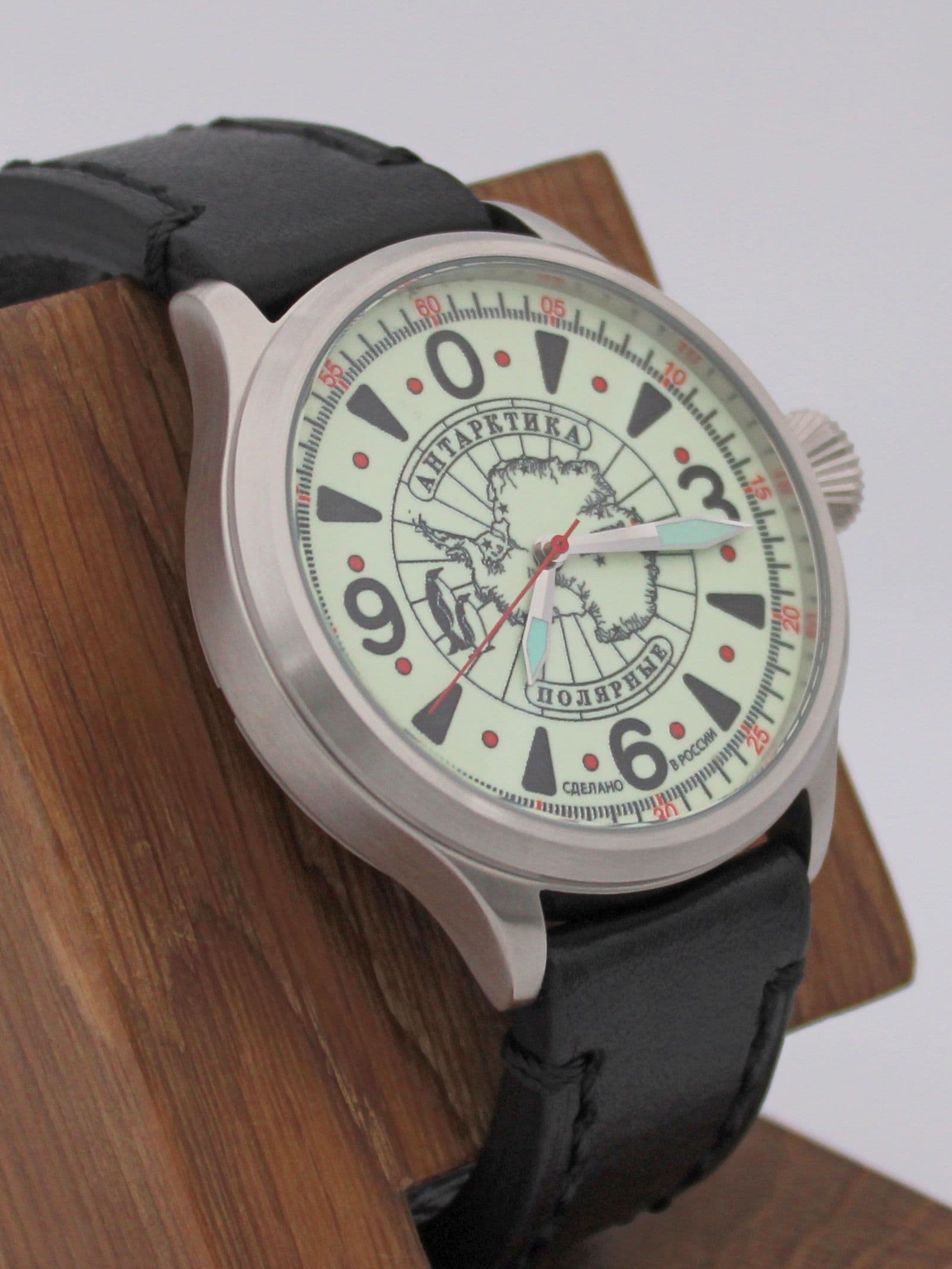 Часы Полярные "Антарктика" механические (Восток 2409) 11.530.01