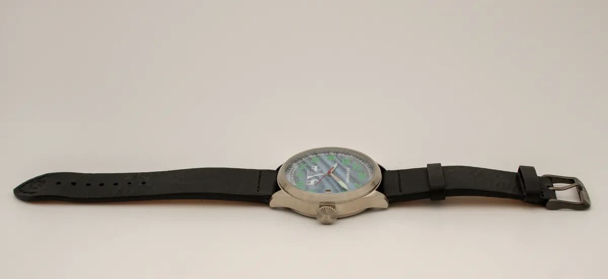 Часы наручные  Полярные/ Северное сияние 11.201.01 ,  механические, противоударные, механизм  Восток 2424 