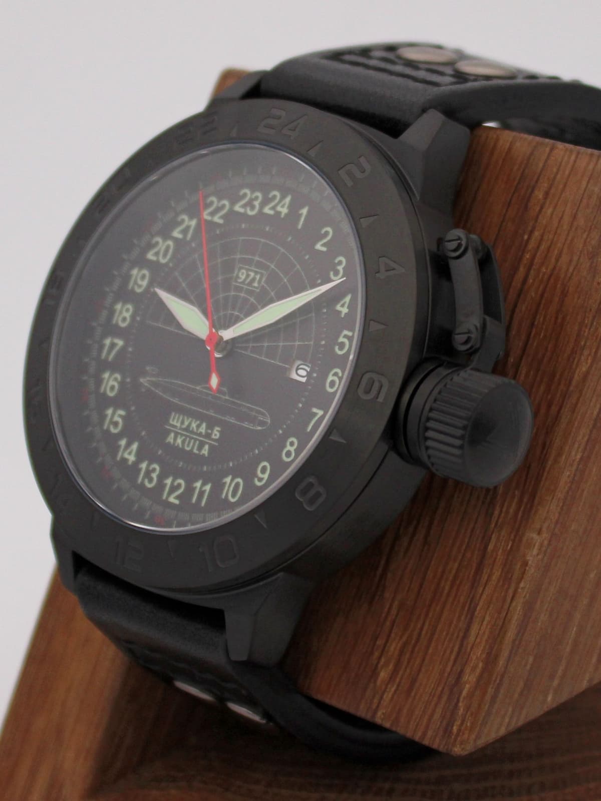 Часы 971 / Щука-Б (Akula) кварцевые (Ronda 515.24H) Q152.063.01