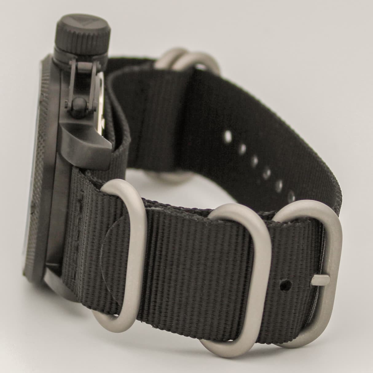 Часы ВМФ(с якорем) механизм Восток 2415.01