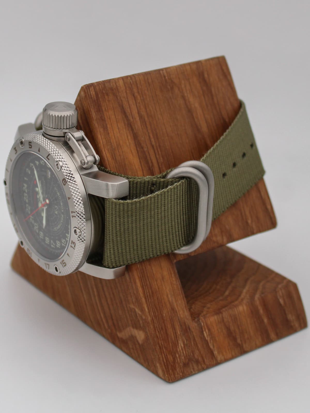 Часы К-3 "Ленинский комсомол" кварцевые (Ronda 515.24H) Q47.152.21