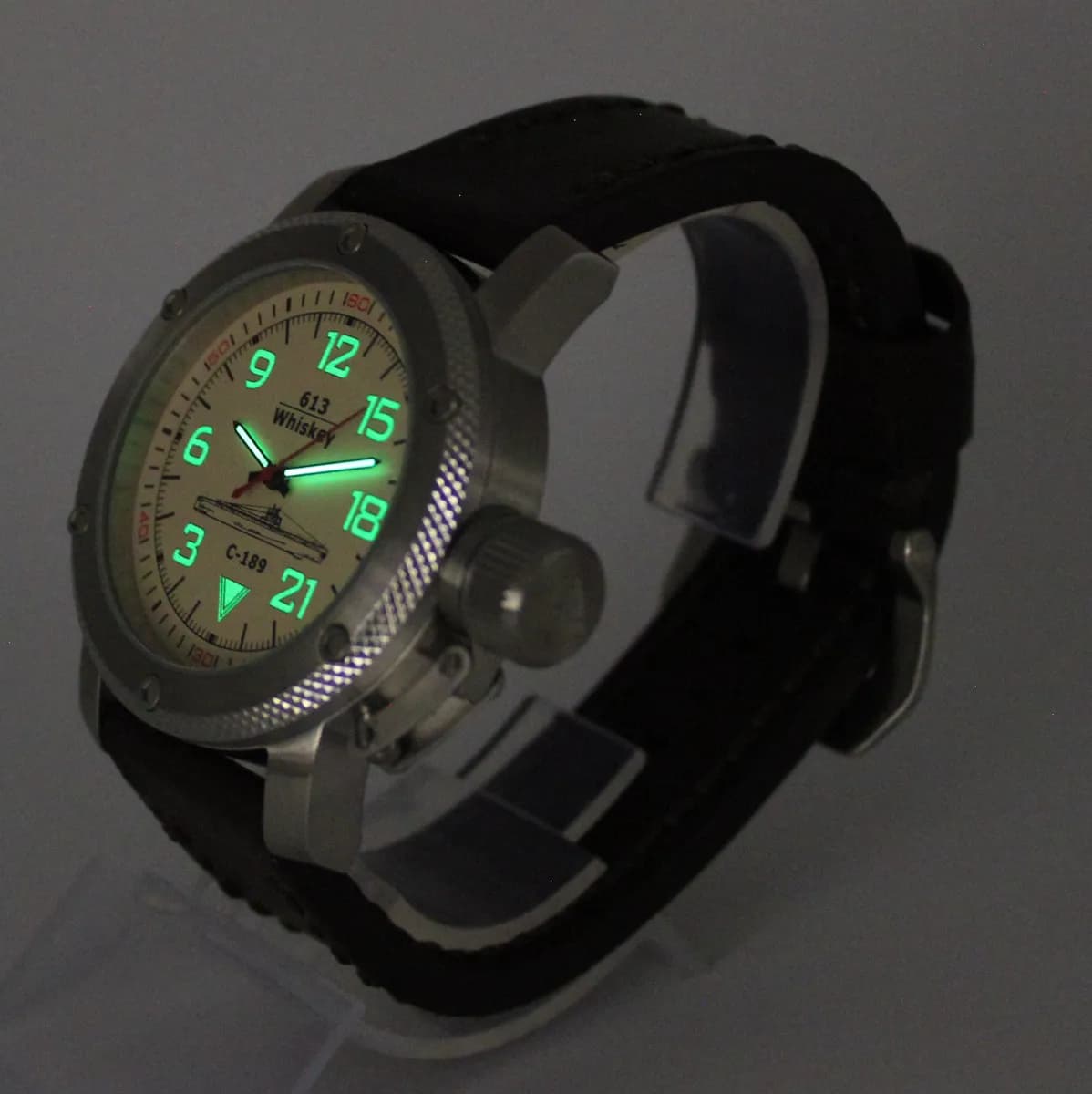 Часы  С-189 (Whiskey) механические 102.02,  механизм Ракета 2623 Н