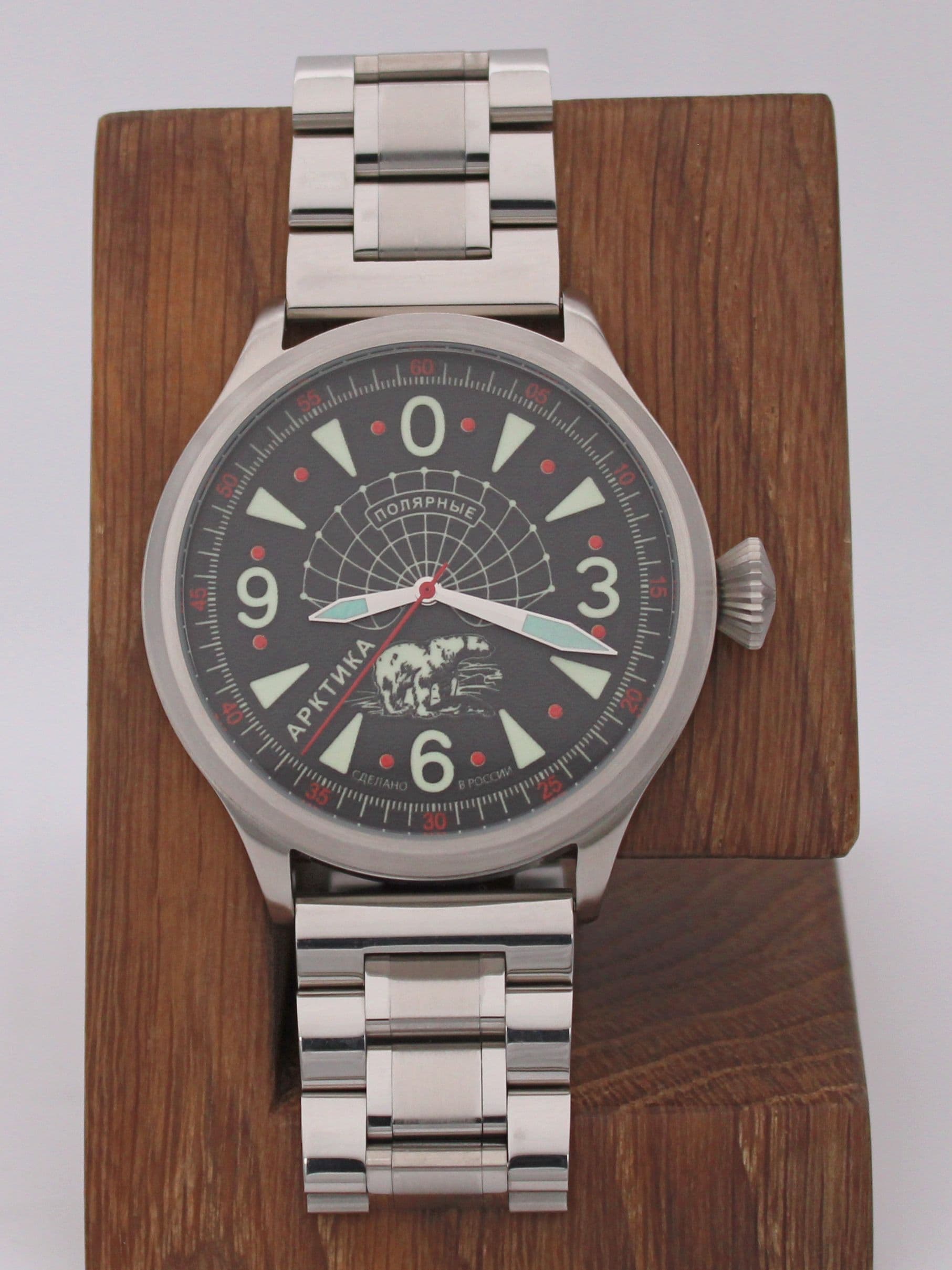 Часы Полярные "Арктика" механические (Восток 2409) 11.521.2